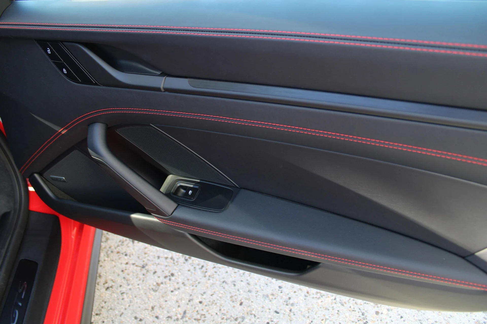 mph027_3986176220_5c9d918b1c581e9e52170ea8a29b146ax_dcbe32dcd8