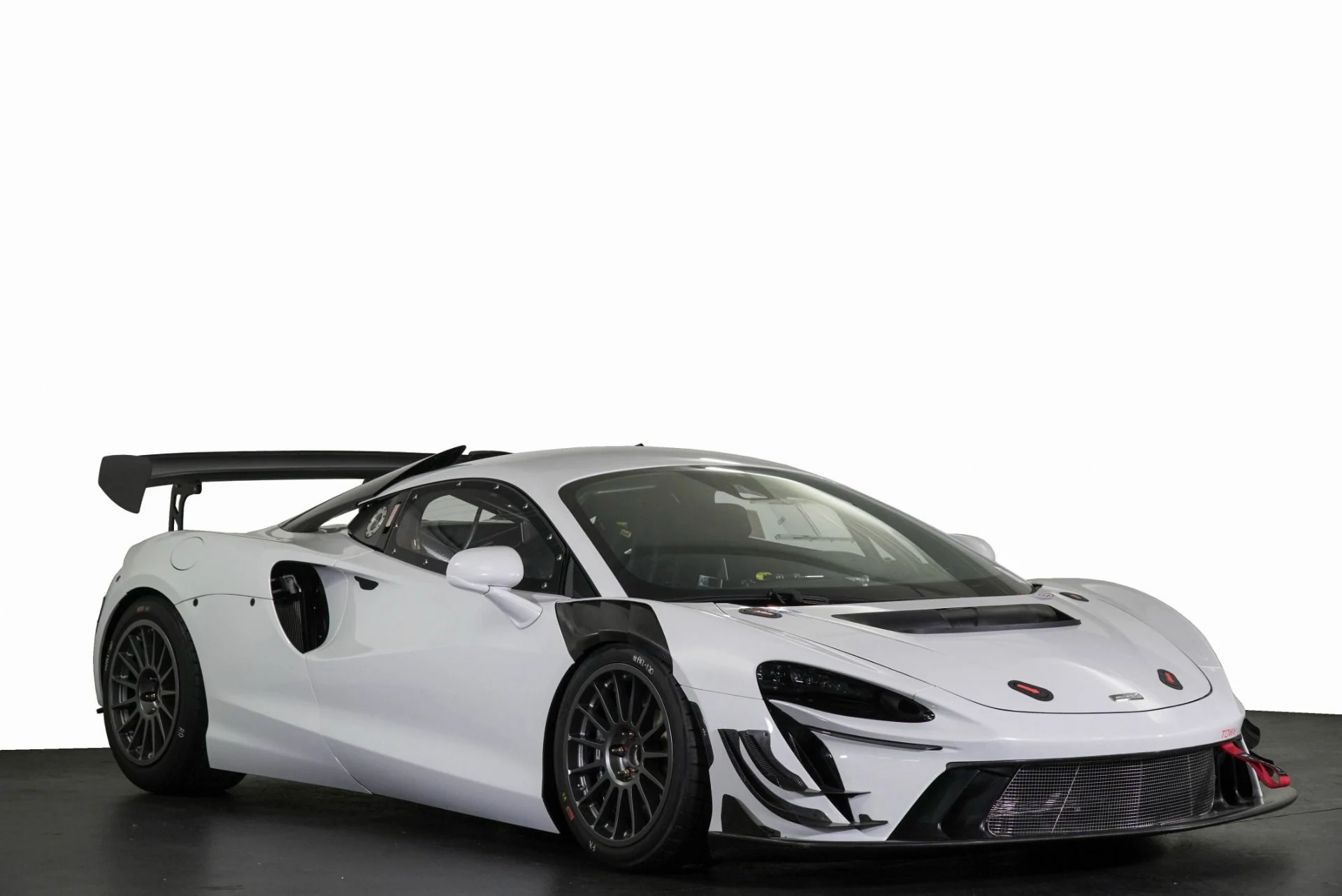 mph027_3986676763_Used_2023_Mc_Laren_Artura_Trophy_EVO_1775707442_d44a726874