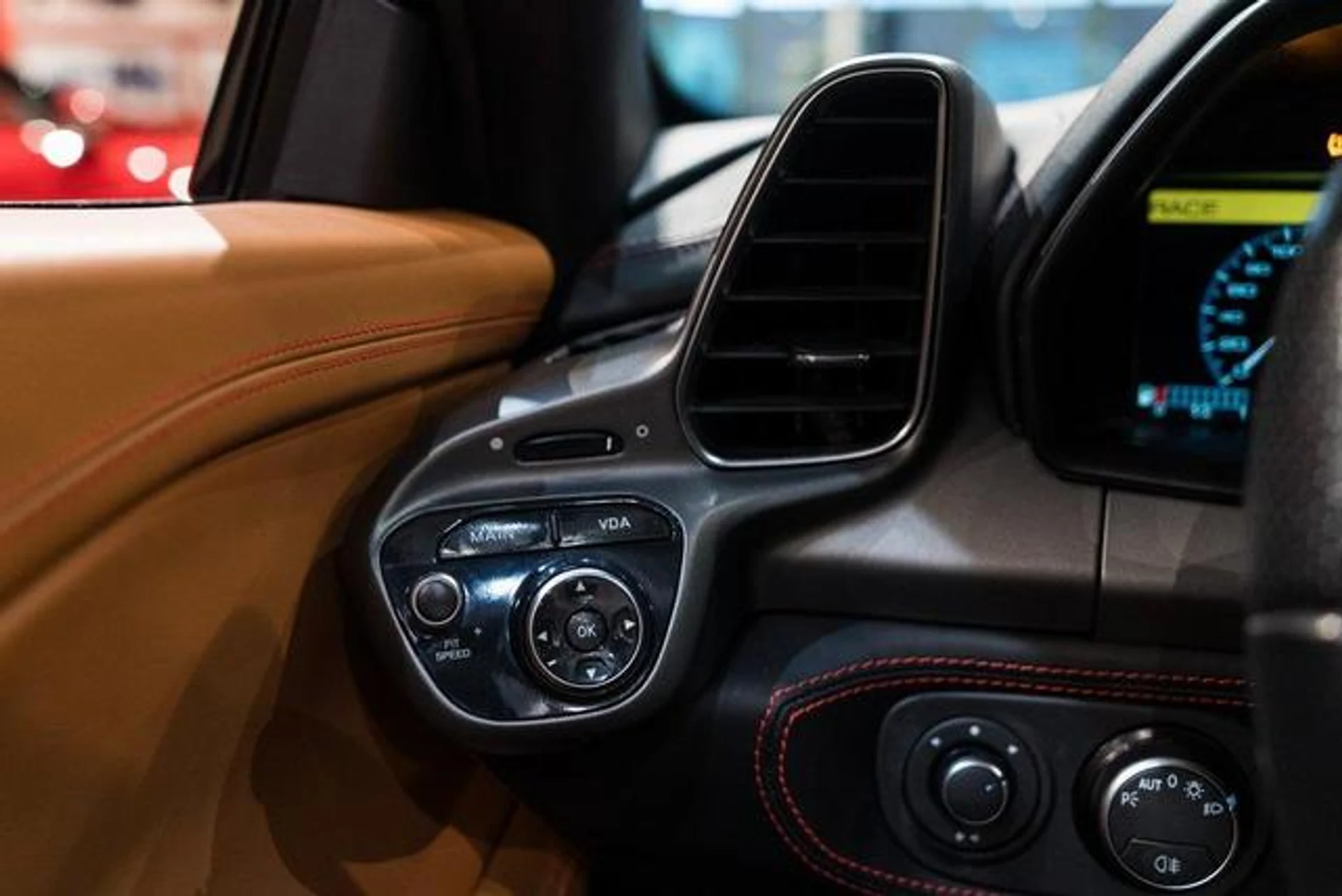 mph027_3987127141_S_Vyc_Vcy5_PQ_5hqp_VZ_9_Rf_B_Ki_AZ_0m_I_c8432ef13d