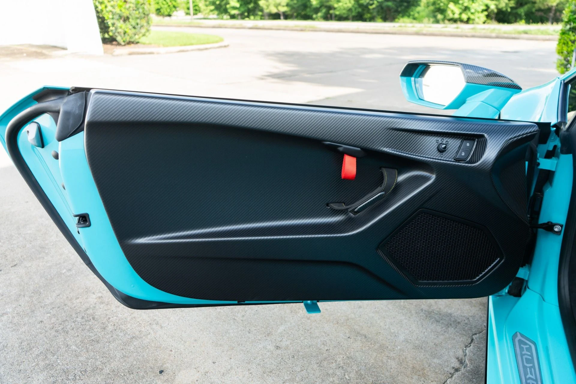 mph027_3998294451_Used_2023_Lamborghini_Huracan_Tecnica_1779493842_18cb4a1952
