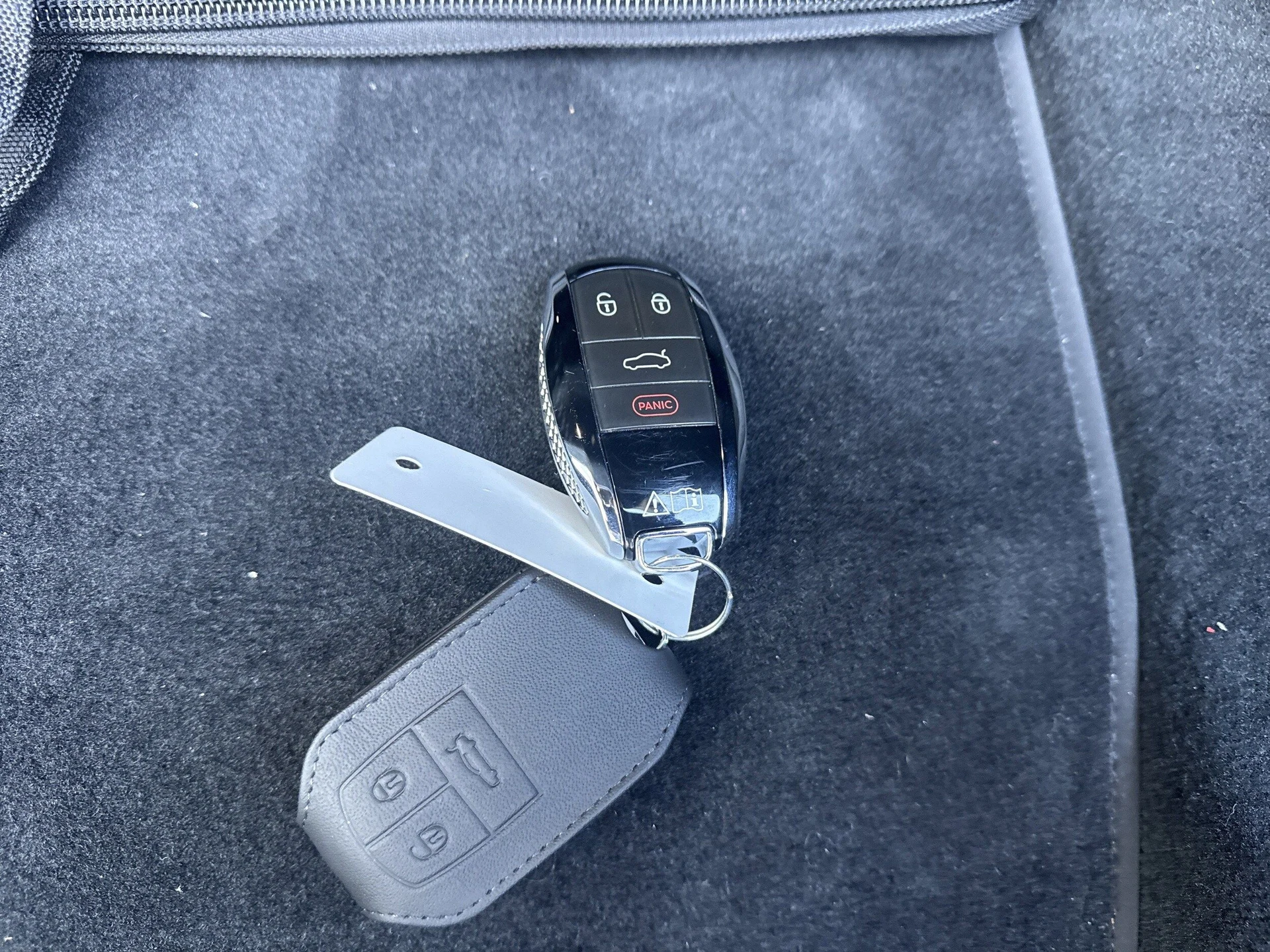 mph027_4021916846_d00f9d5309ec5d6b83150c205c1d9821x_a07ee21f96