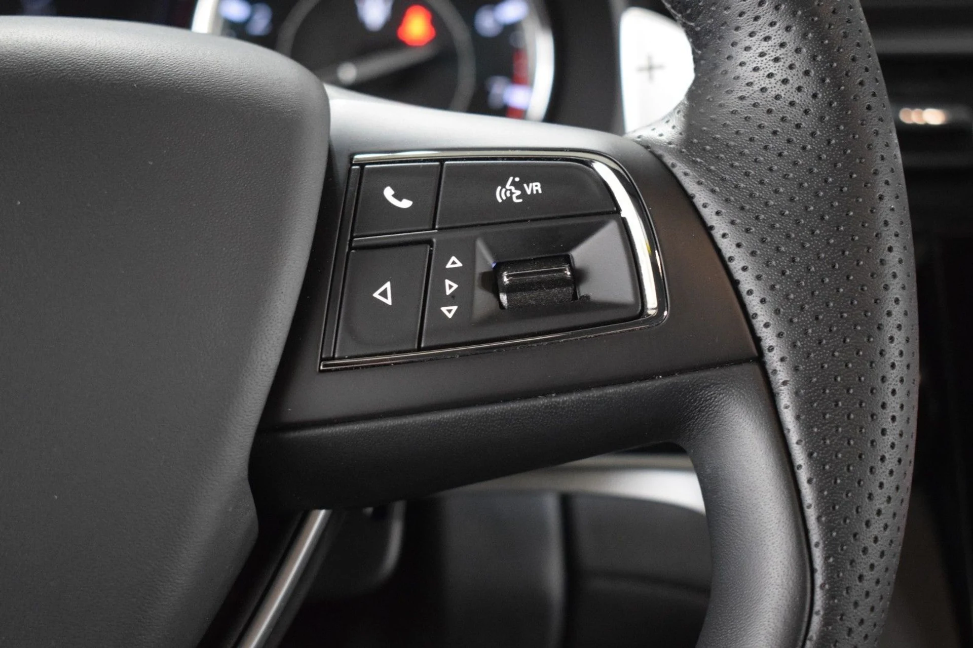 mph027_4029423440_d2f87f61ff008865ec30d75240344d95x_20bf159415