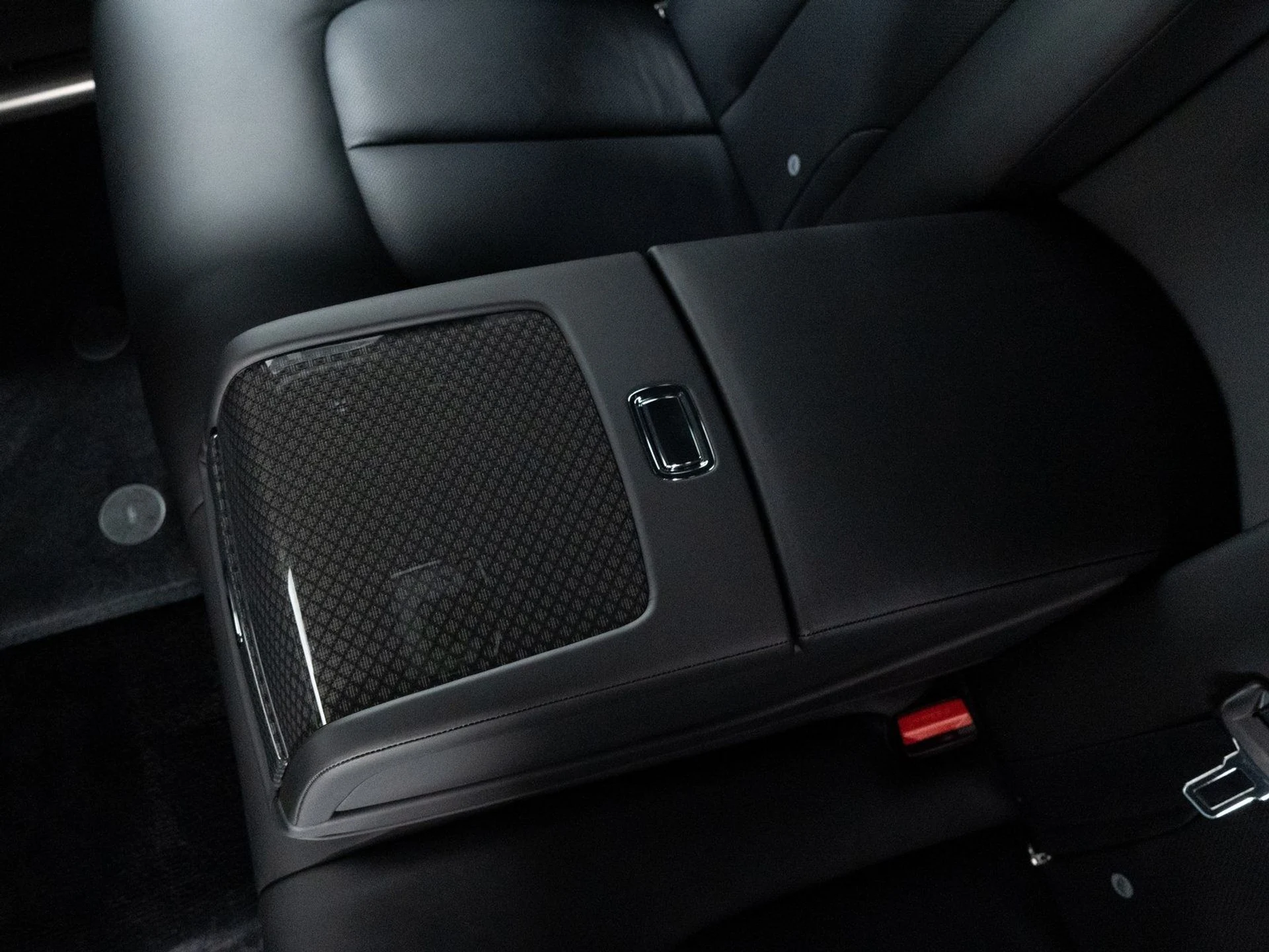 mph027_4037173928_6b610e92bb760b81fc7dd27fa69bbabe_c44286d68f