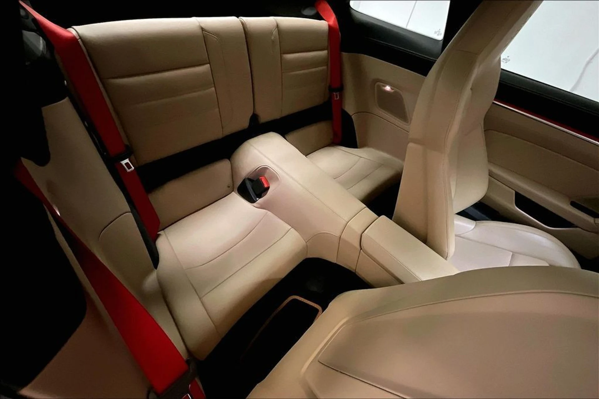 mph027_4043800613_bf64ea691b90c97a1f52c9c513a656f9x_3d528ead01