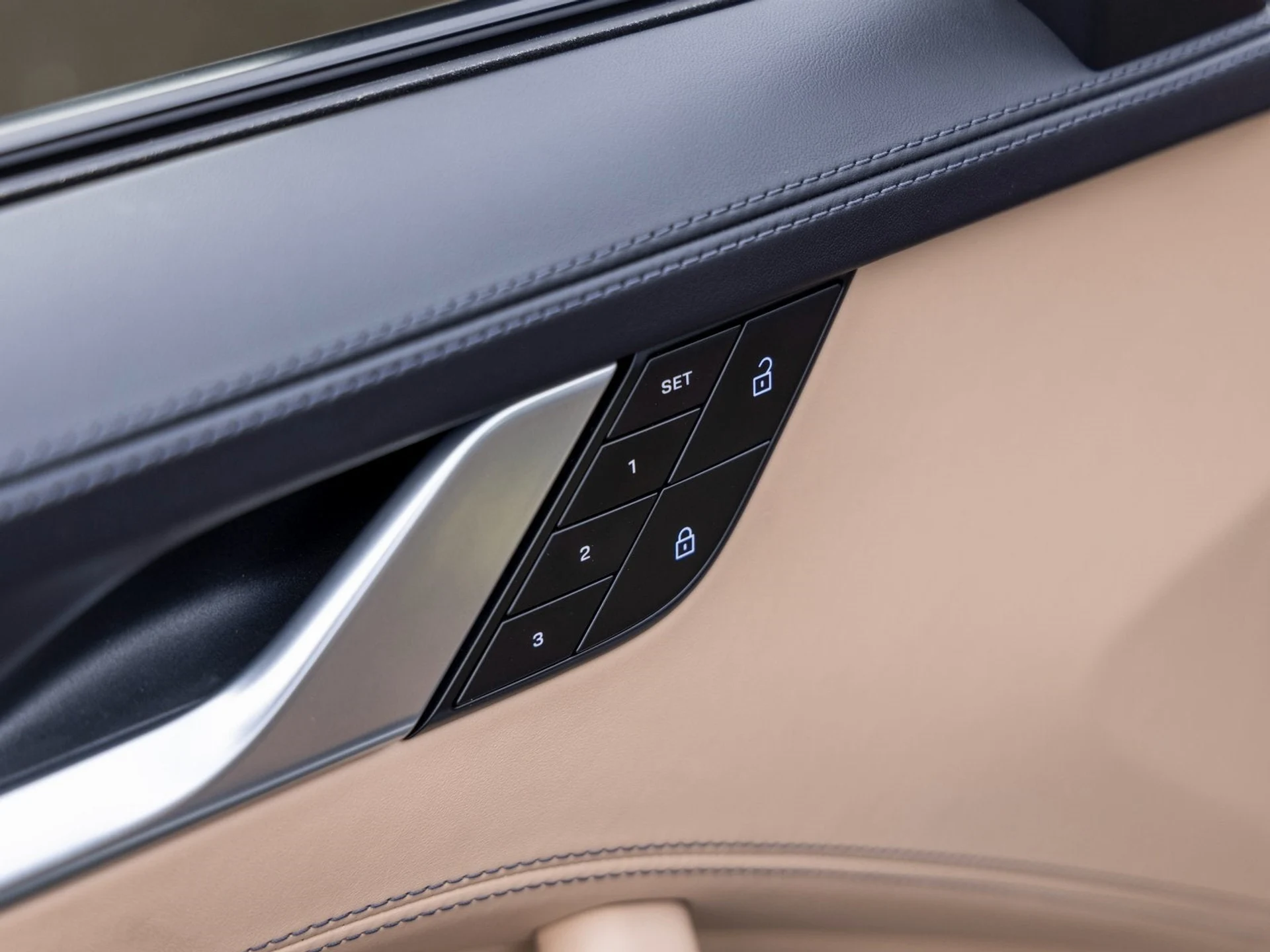 mph027_4050255934_28_25f3ff044f