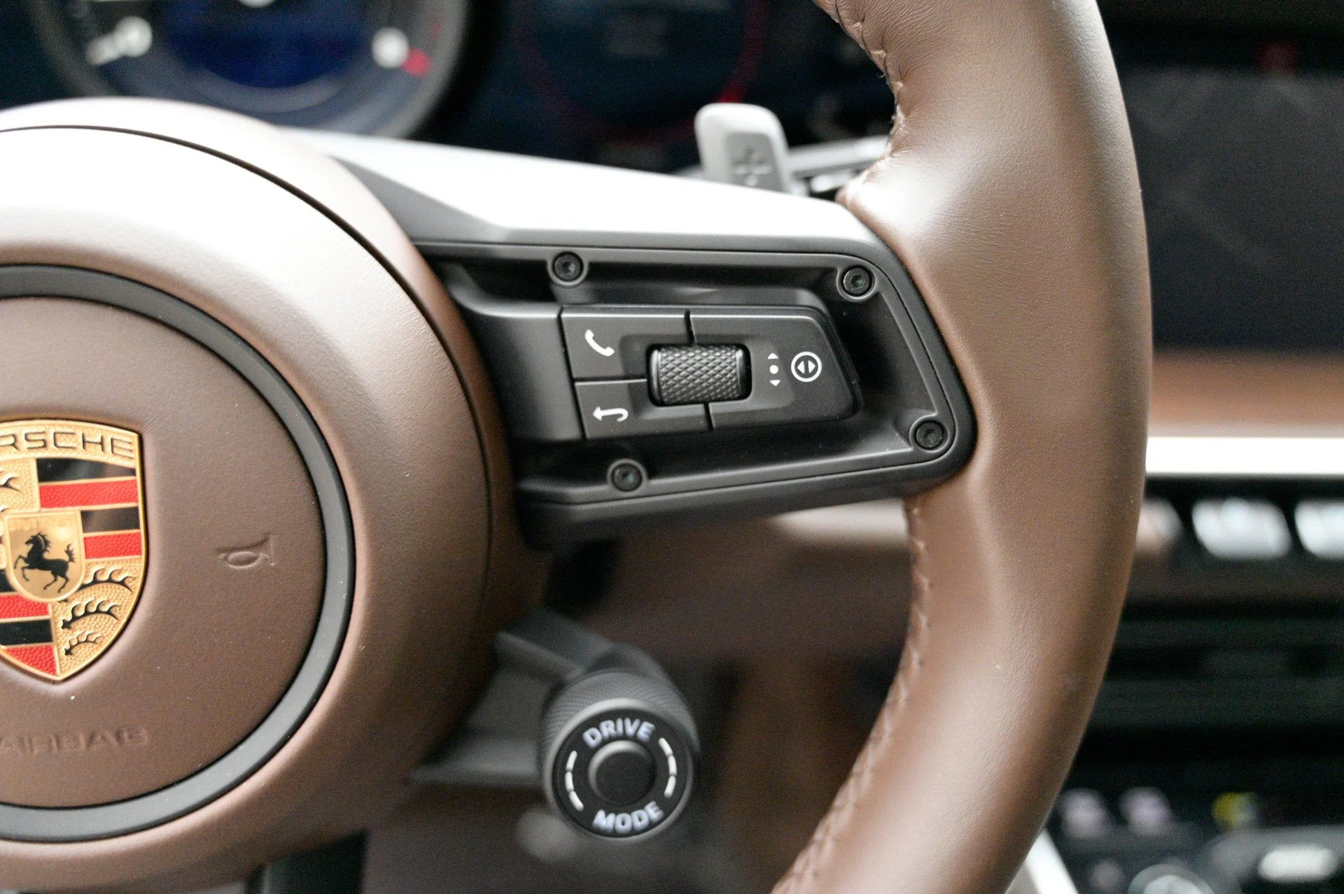 mph027_4053015415_ab01dafd3c8c496baa4f0fa9c1c1de7e_43ecf41068