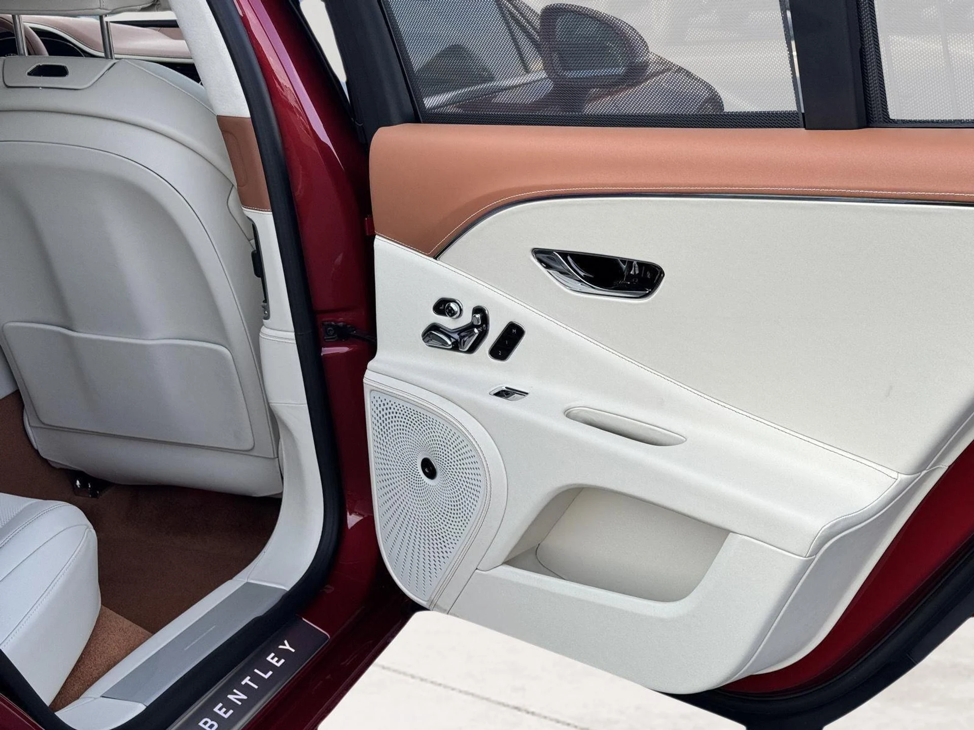 mph027_4053787274_989e7c59e3c9323ff87849b7aeb1ad56_1774452871