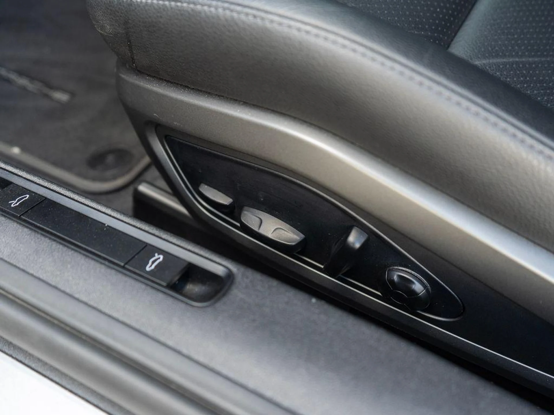 mph027_406279220_ZDK_0_S5evs0_Pjo_Letiu_HW_Th_D_Jy_HE_15d1010923