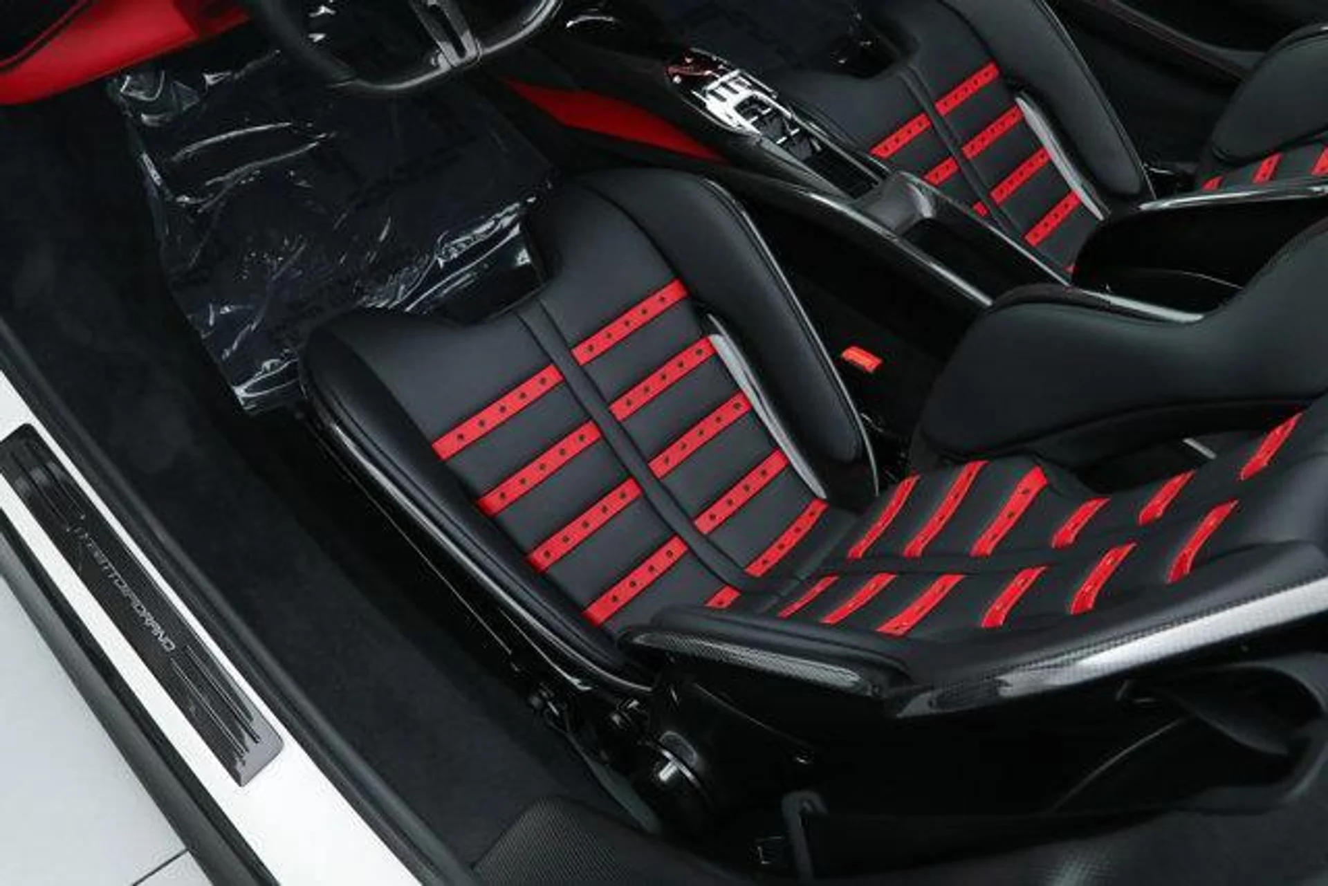 mph027_4064263428_9_Kpyi_Yf_Iir_Od_Le_In_AF_1_Noud_G6_Ic_004915f9fb