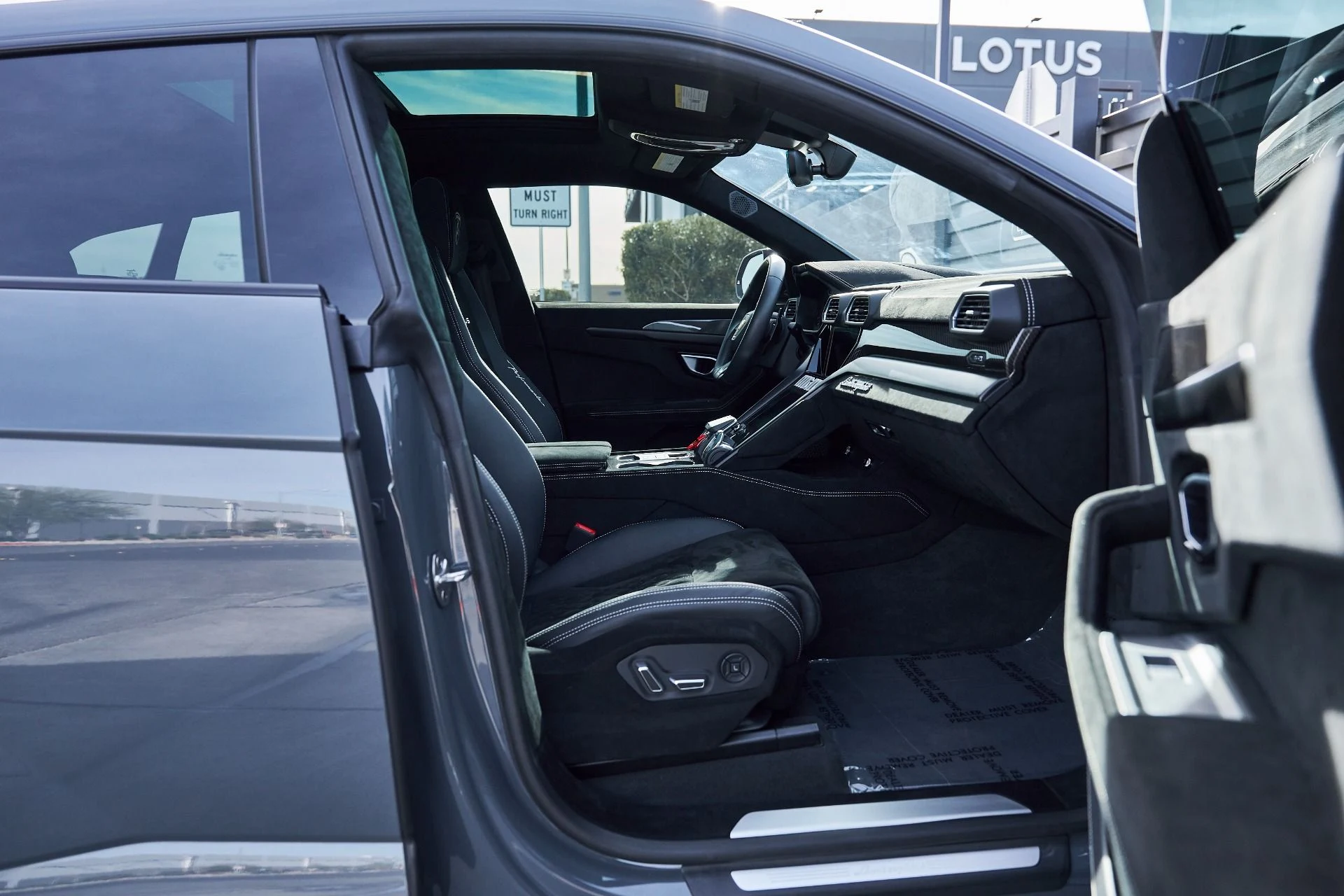 mph027_4066817380_Used_2024_Lamborghini_Urus_Performante_1766457661_d963c5d128