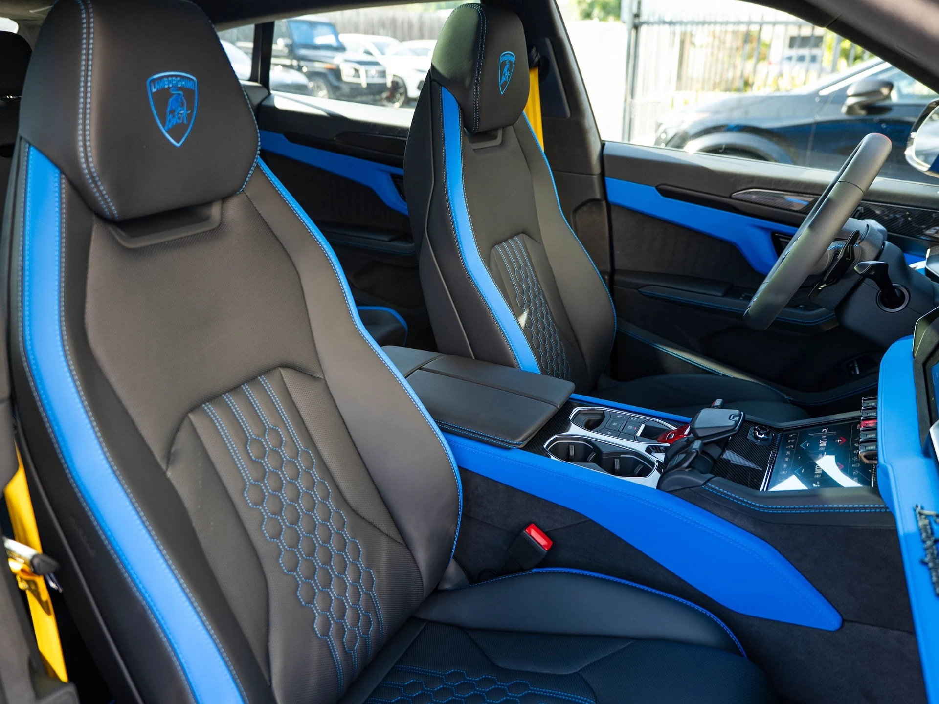 mph027_406946861_2b51ae0d46284d4c8cb2a3d26b3ac452_ead472c593