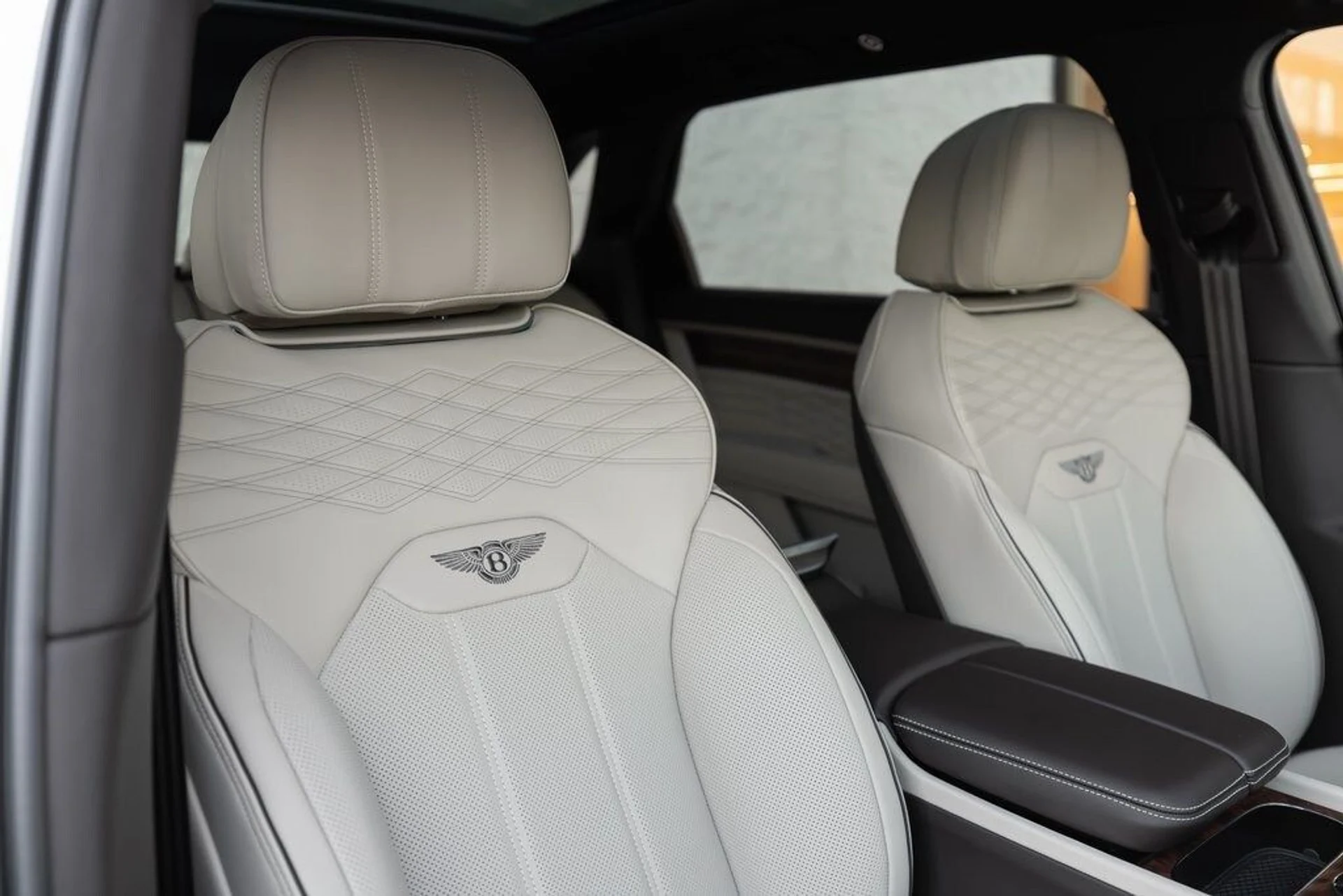 mph027_4070242306_8f78ee6f9c6b36fc64a95bc9f9679e7cx_1317037906