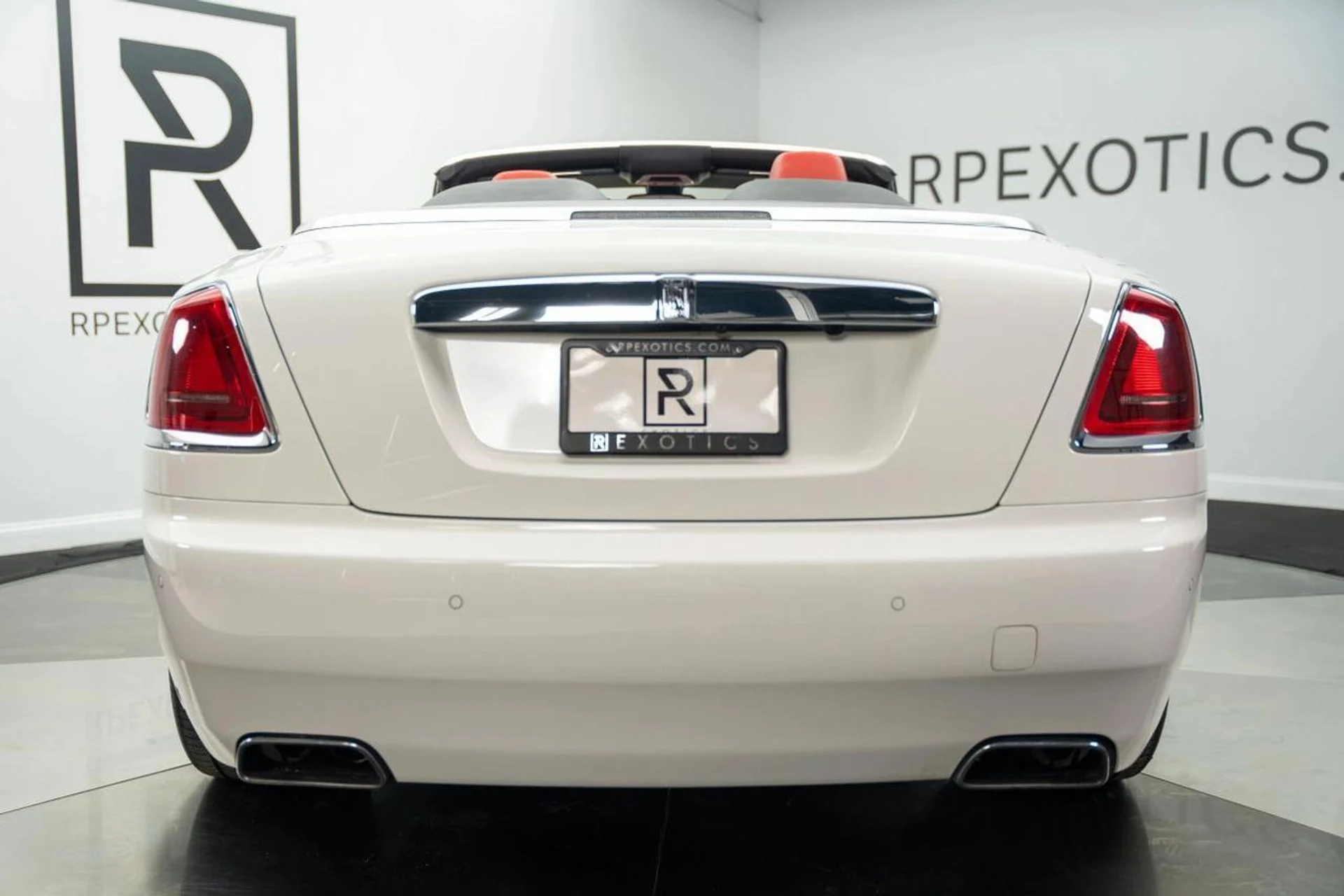 mph027_4084134001_e229829c99420d39964b1a6c707e0299_2a1021390c