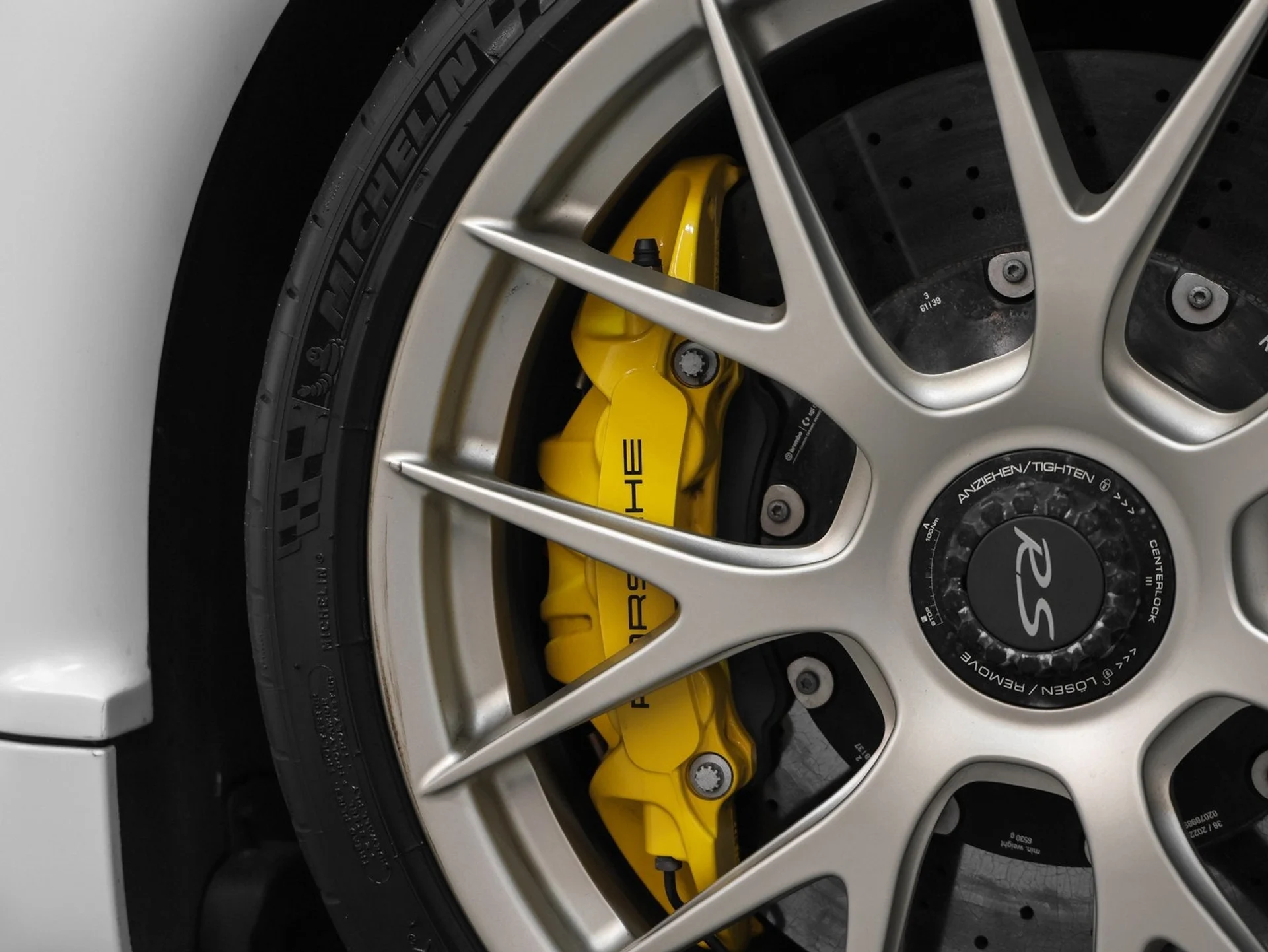 mph027_4095445793_28_b0cf373406