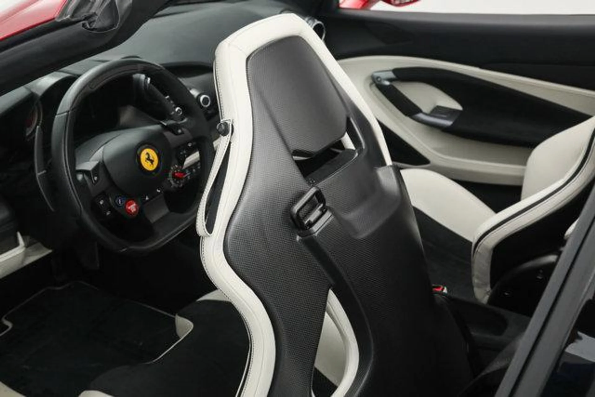 mph027_4103227466_a_WG_8_D_Uj70_Web_Zsdhe2_Bw_H8x2p8s_6db19a8d10