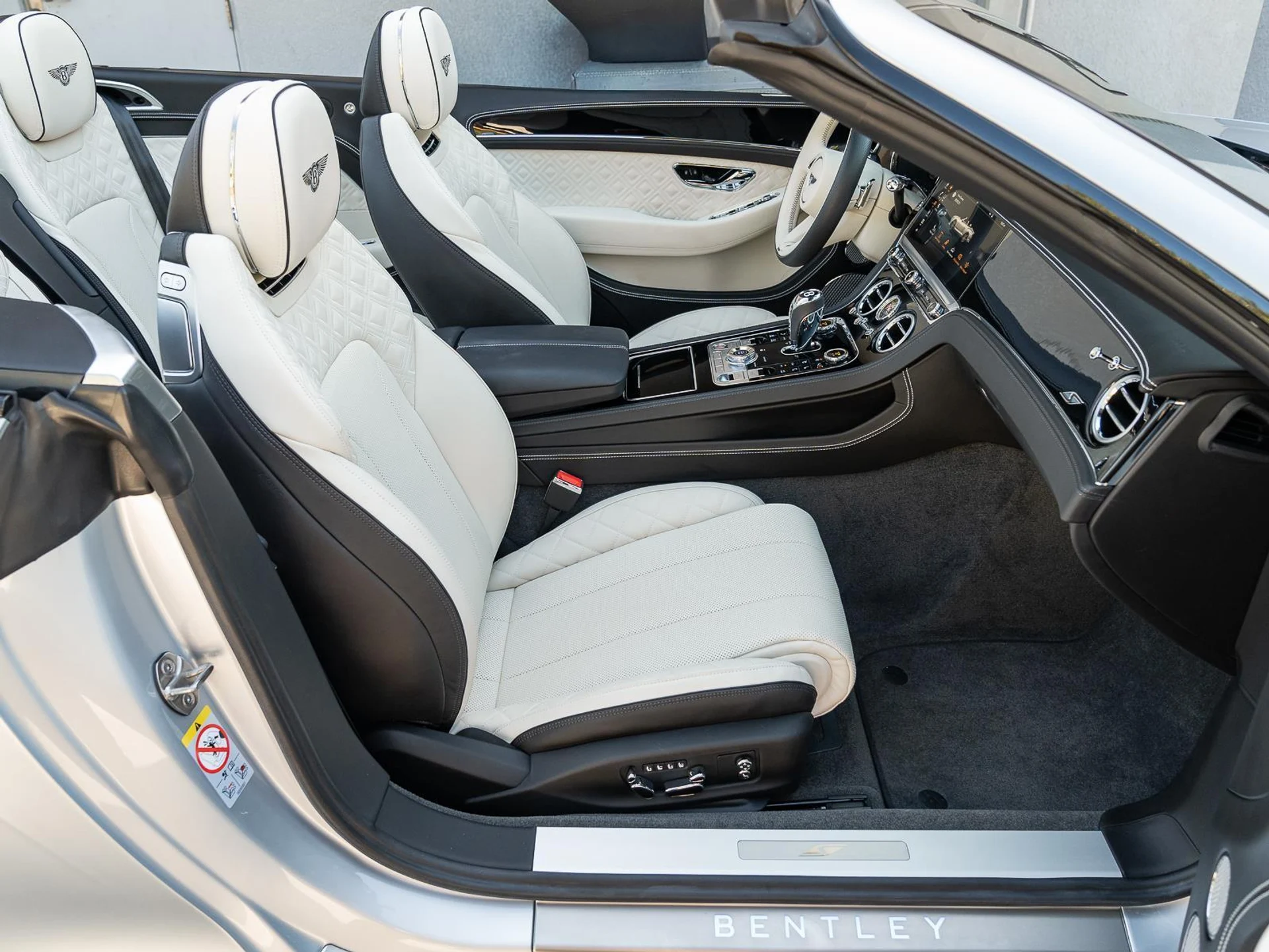 mph027_4103551481_Used_2023_Bentley_Continental_GTC_S_GT_V8_1777583228_736c3eb9eb