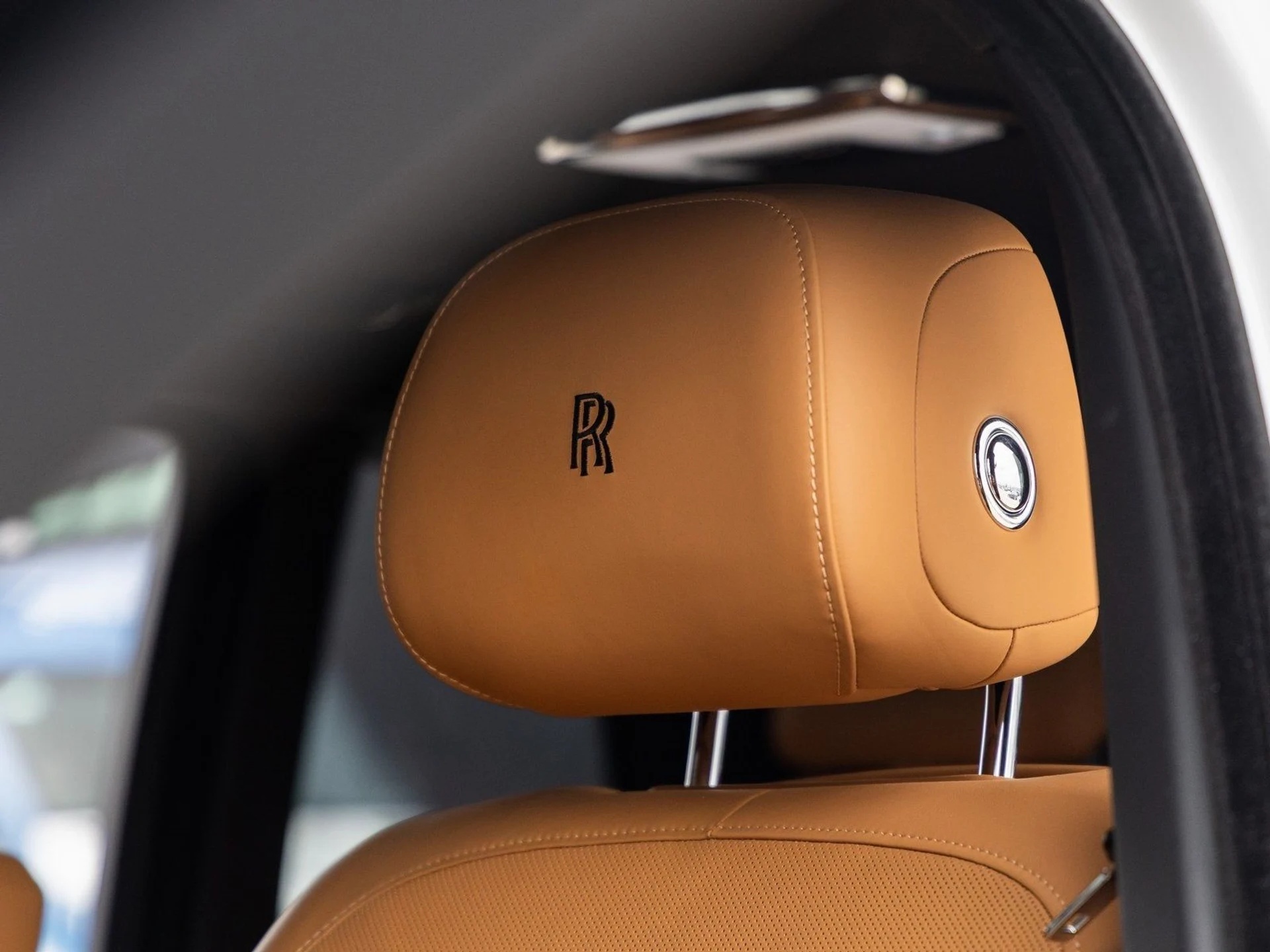 mph027_4114317527_28_f619004a63