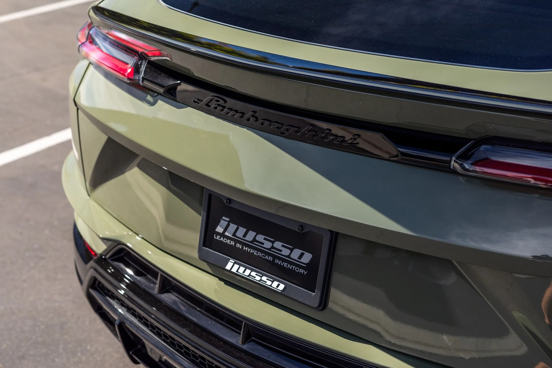 mph027_4125635309_Used_2023_Lamborghini_Urus_S_1764103574_edd37b6273