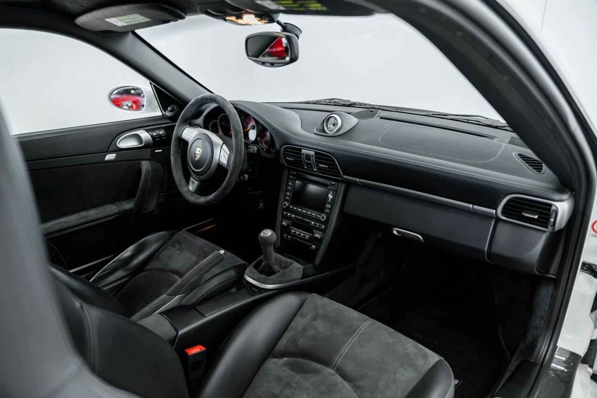 mph027_412840840_porsche_911_2009_jpg_v_1773863537_24e0eb7280