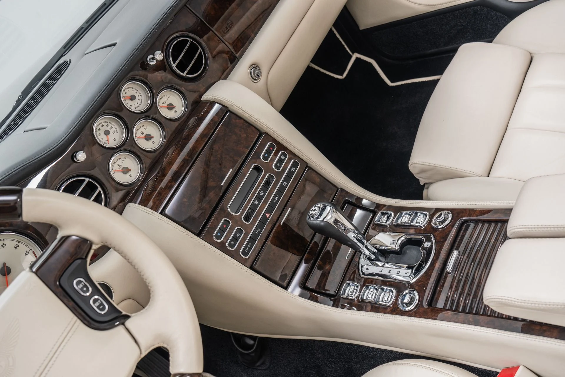 mph027_4135032706_Used_2009_Bentley_Azure_1776719869_f7dcb77da5