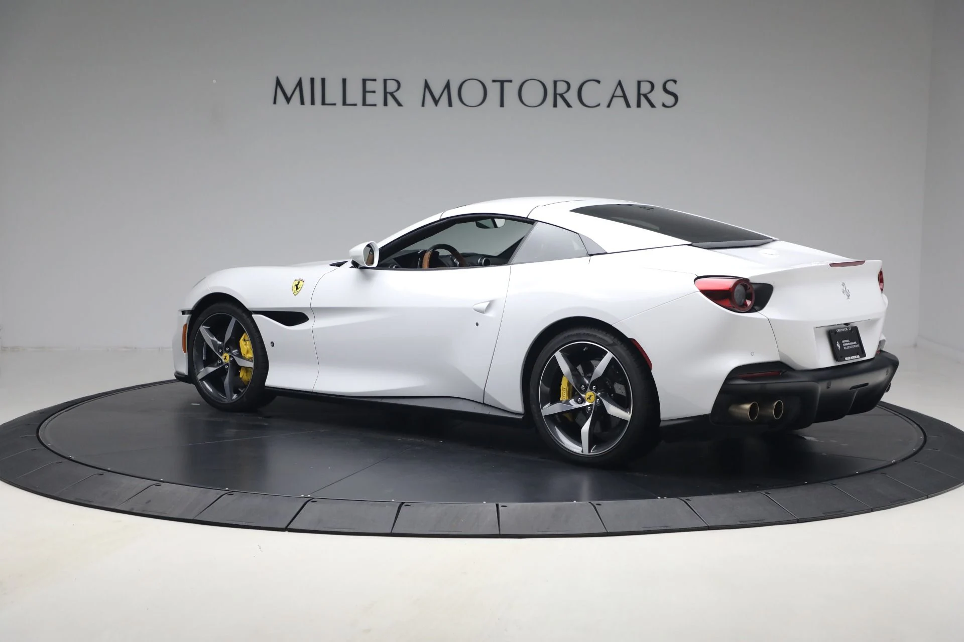 mph027_4136420681_Used_2023_Ferrari_Portofino_M_1778360641_f1dbfabbcf