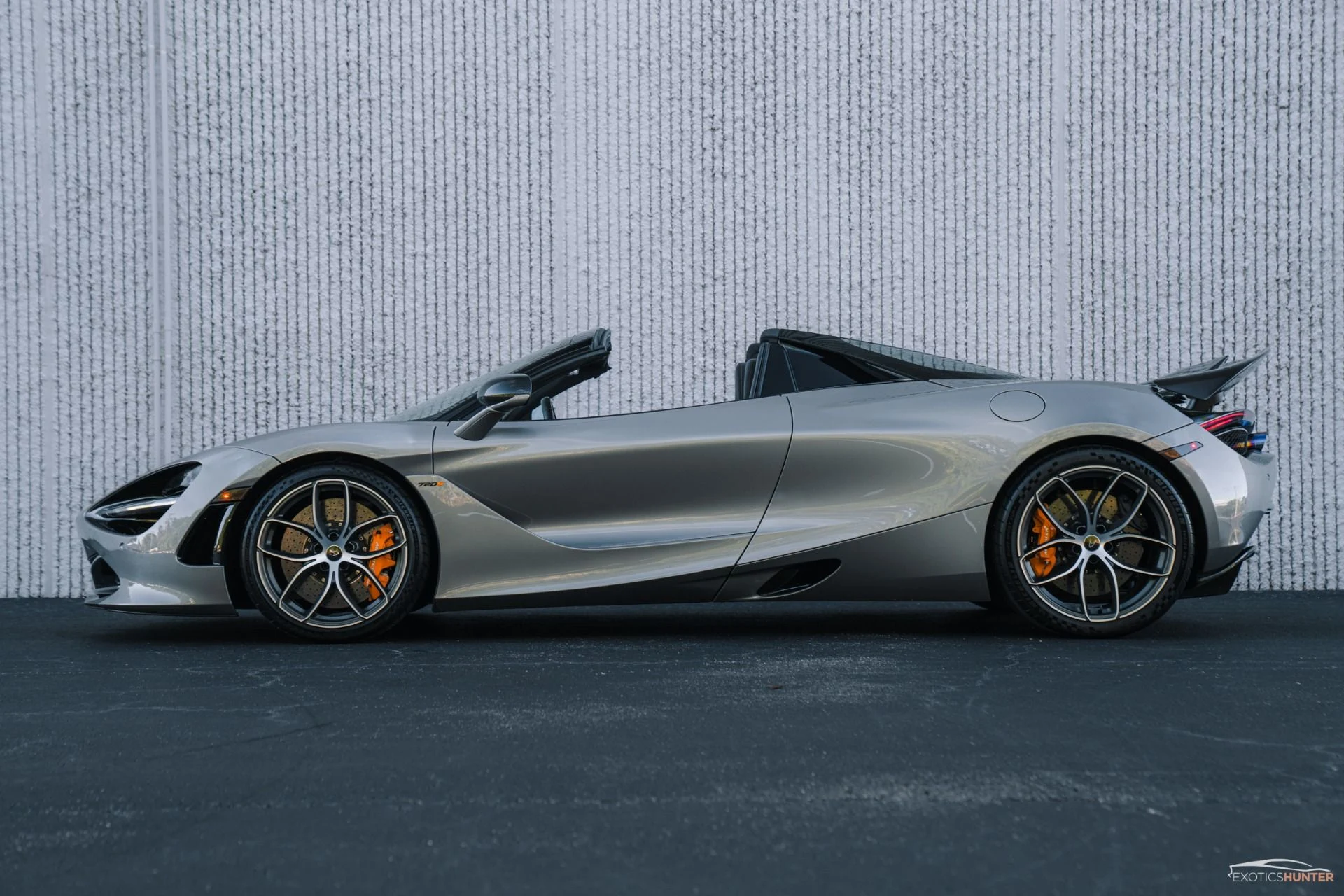 mph027_4137632071_Used_2020_Mc_Laren_720_S_Spider_Luxury_w_RYFT_Exhaust_Wing_MSO_Black_Pack_Carbon_1758499622_f88aee45dd