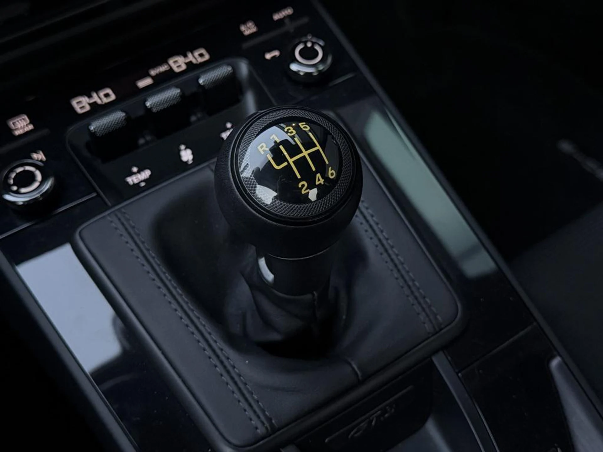 mph027_4138141068_p_JQ_2wy_YM_5o_WJO_Zft_CZD_Lk_UNP_Blg_113b49a6e2