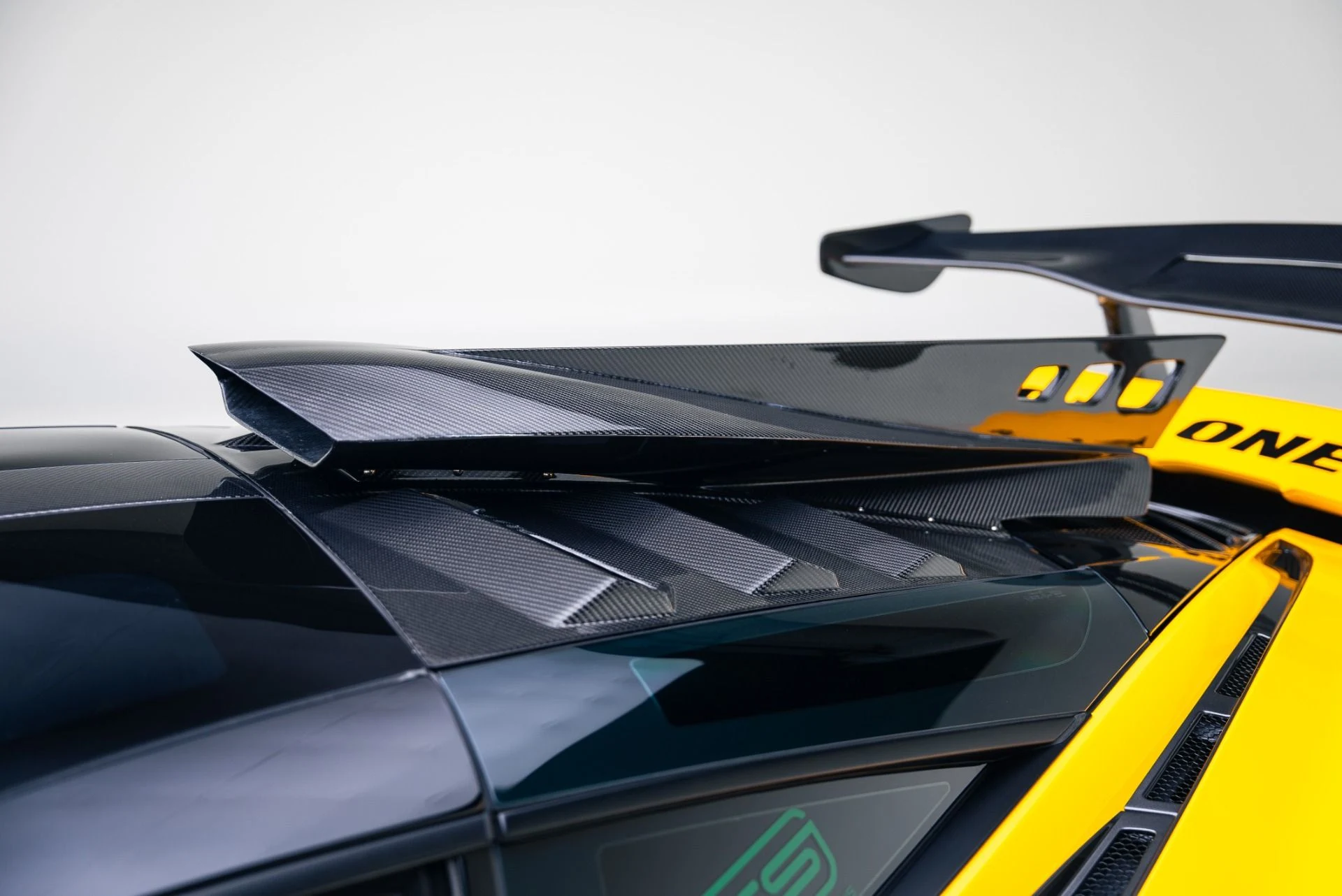 mph027_4142261139_Used_2018_Mc_Laren_720_S_Performance_1764709417_d180534383