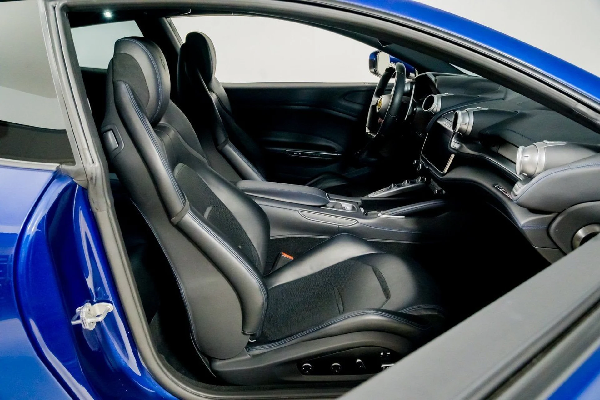 mph027_4152702856_c613b71976ee45a1a5f6e0a045165c3f_3f714d8443