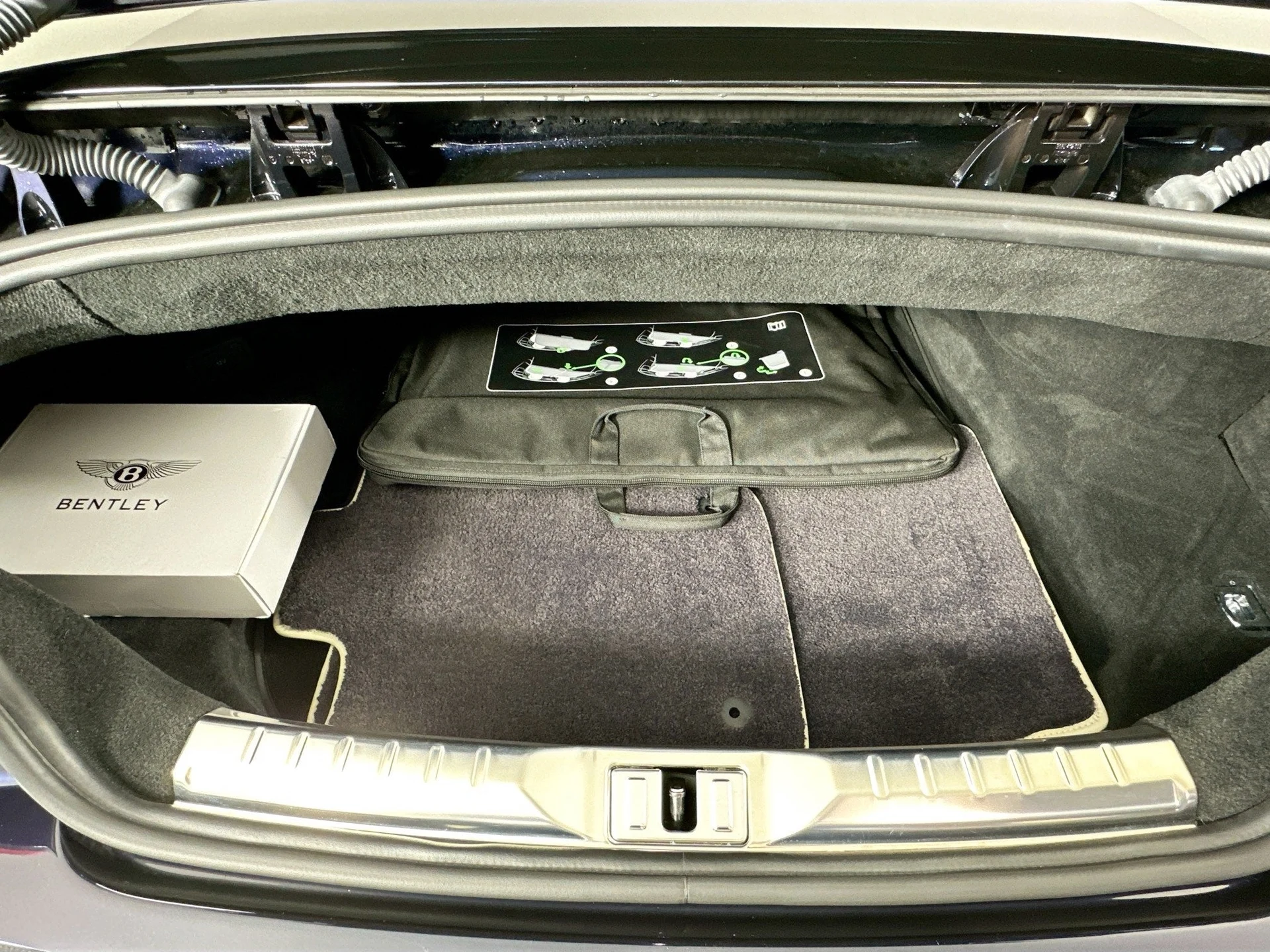 mph027_4153251935_28_fc2303bab8