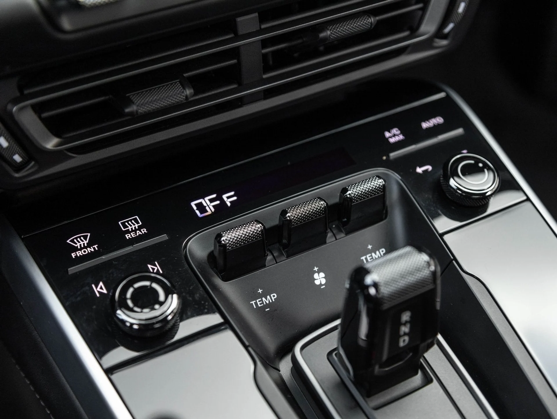 mph027_416264090_28_f90e3643fc