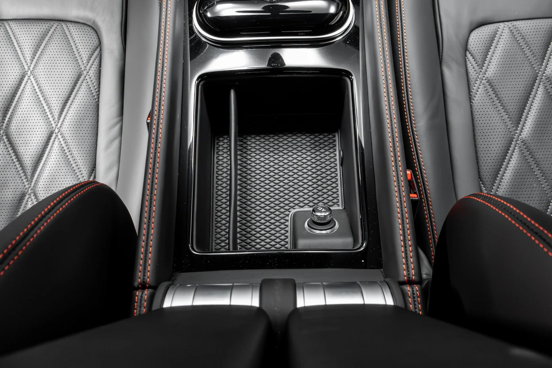 mph027_4166017414_Used_2015_Bentley_Continental_GT_V8_S_1770244632_447e07a5bd