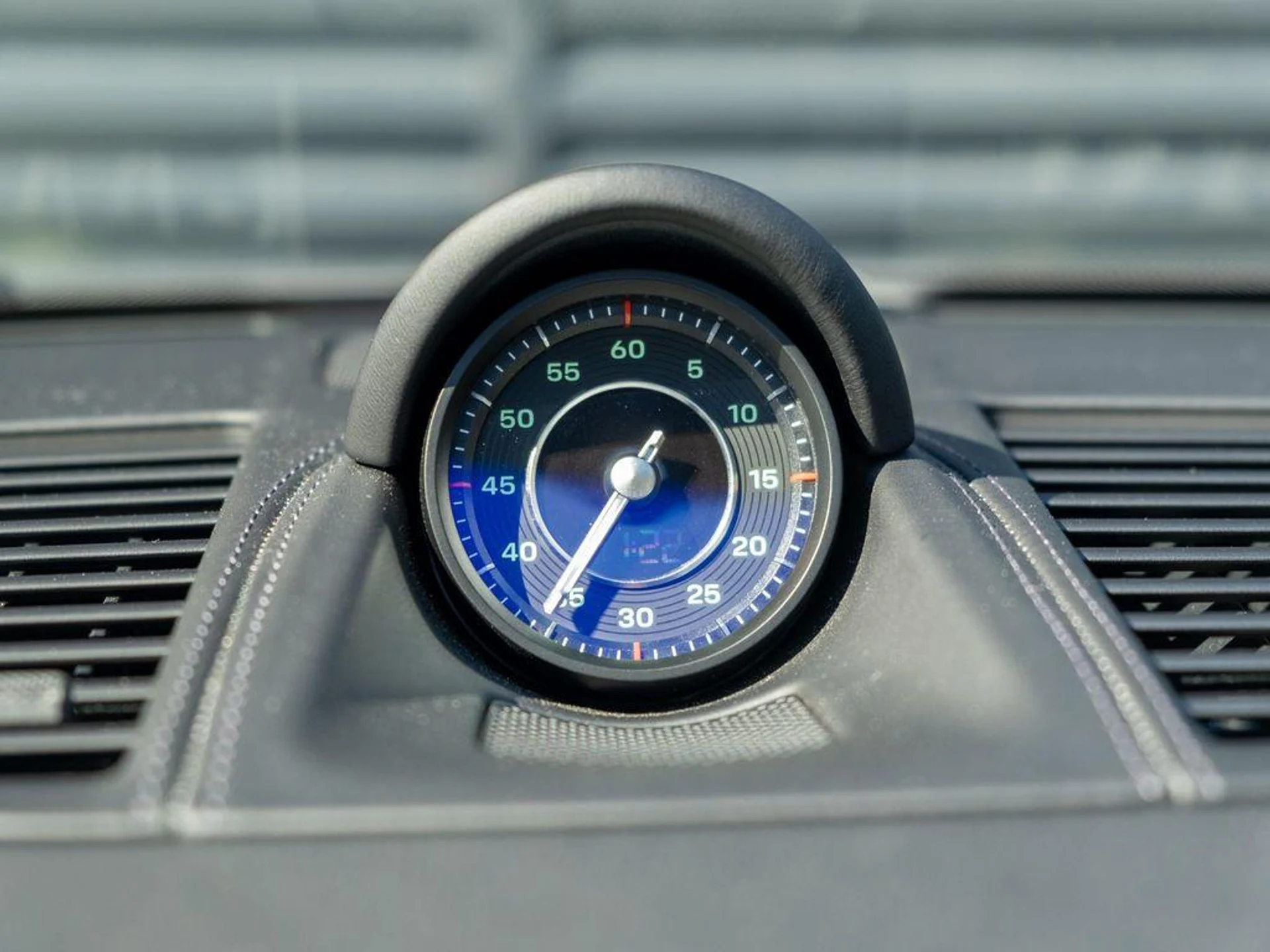 mph027_4166321222_571o9_HLM_Fz0sd_m95_U_Eg3rg_D_Ro_M_0b5ed01c61