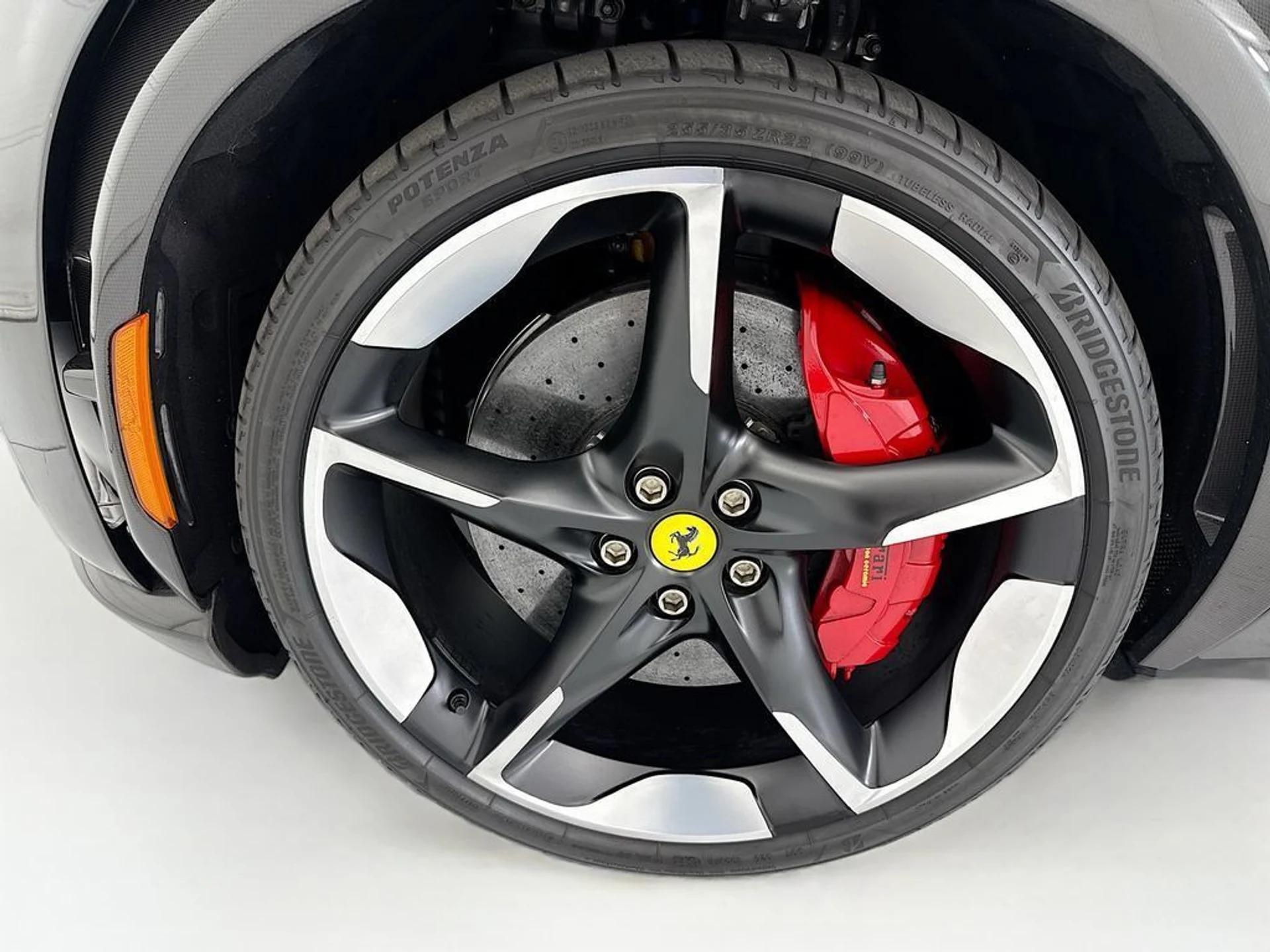 mph027_4166886538_used_2023_ferrari_purosangue_8119_23034392_28_1024_4bf0803ea1