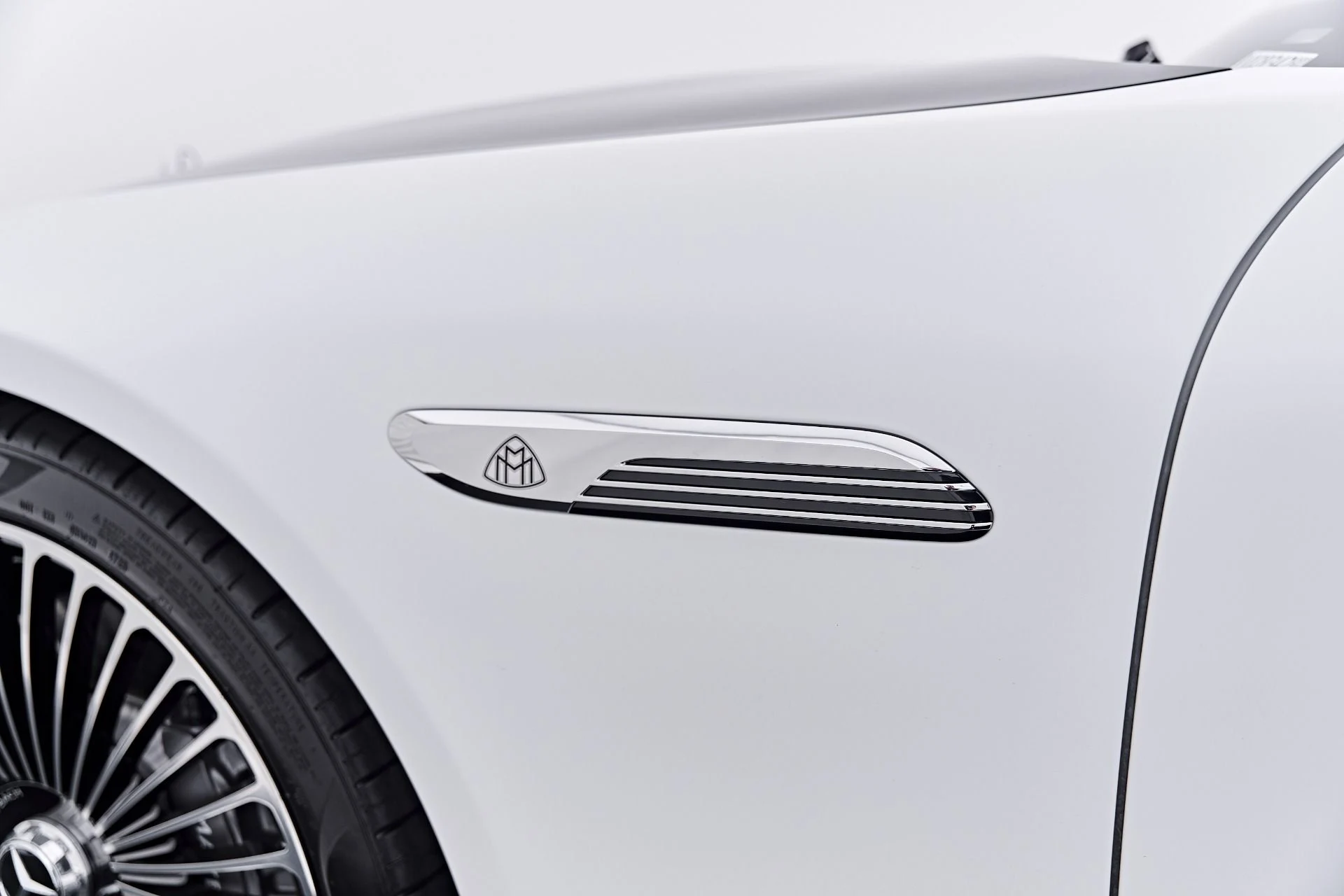 mph027_4167357283_Used_2026_Mercedes_Benz_SL_Class_Maybach_SL_680_1790357680_c535069c8d