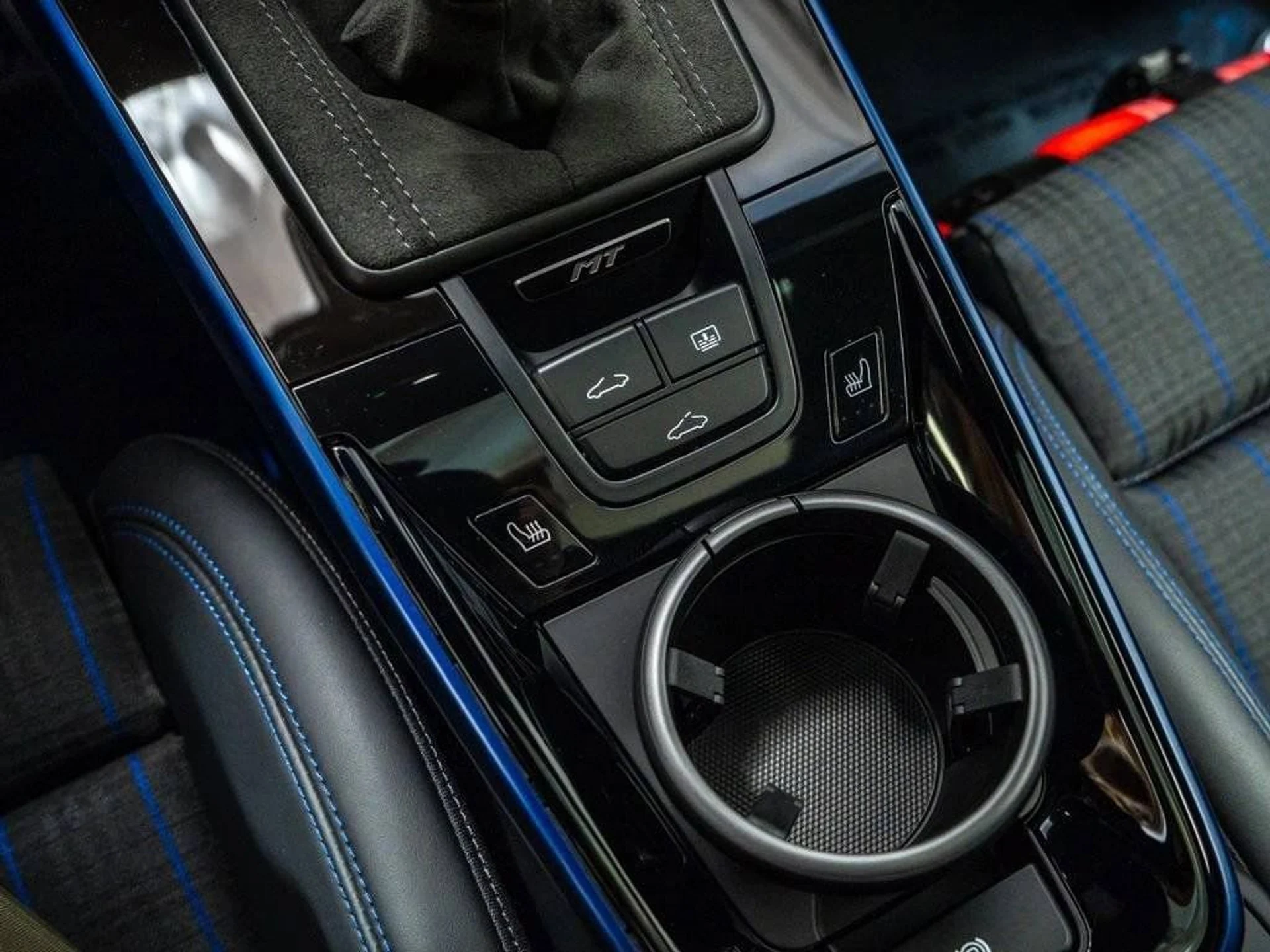 mph027_4167593921_1482f84c43d5816f15da86b94a80db9a_71bb990392