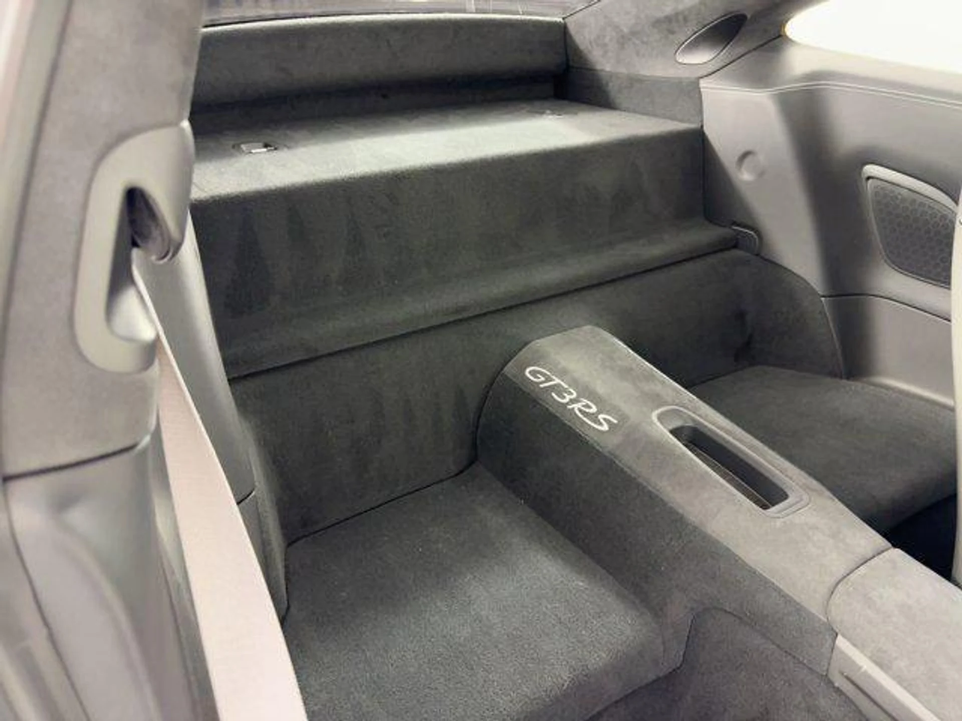 mph027_4177442902_x_J5_Fzee0i_STOP_8_Otddhr_O9_F9mb_I_c0768f8187