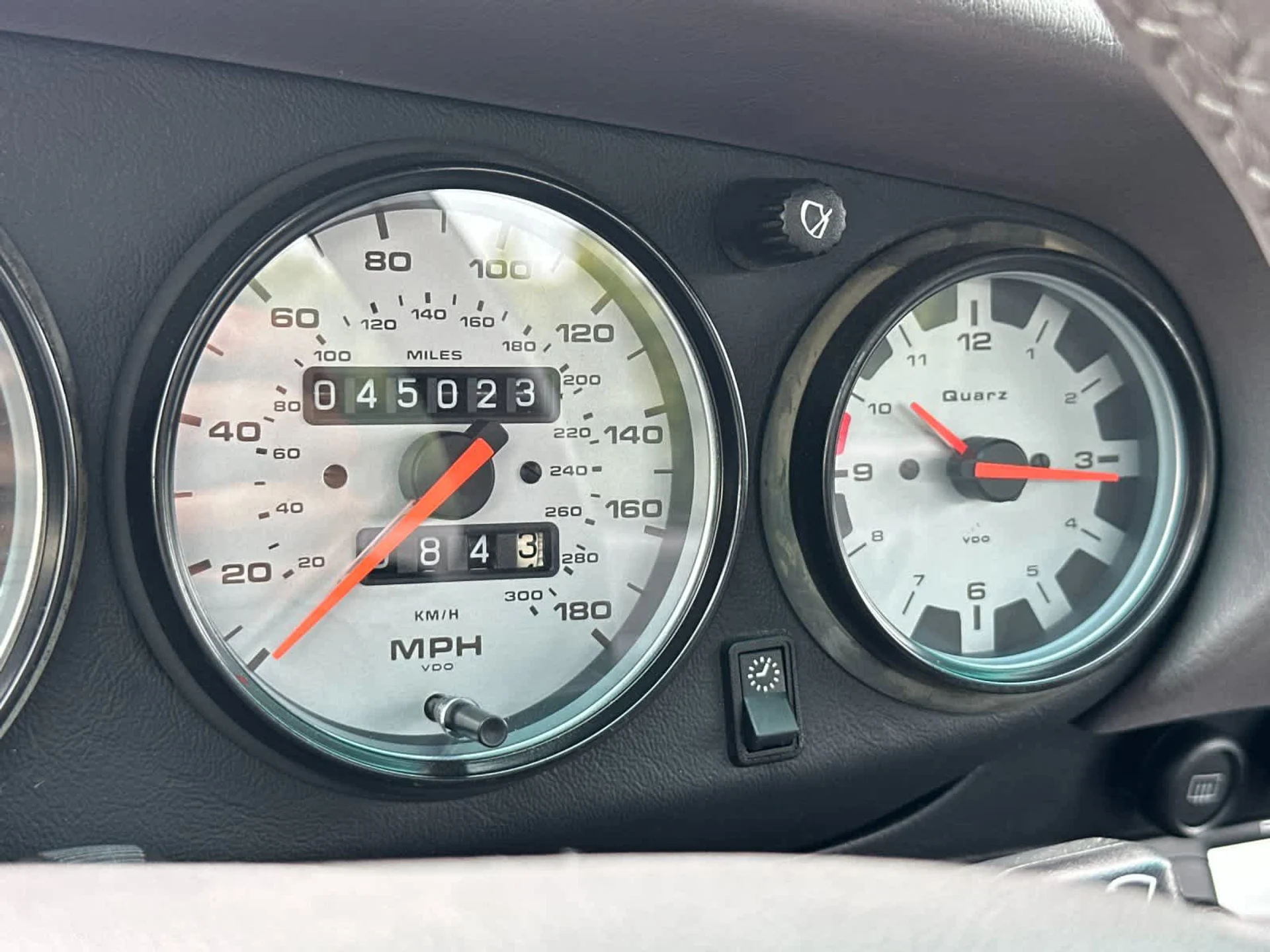 mph027_4181168783_28_78c13d0e9d