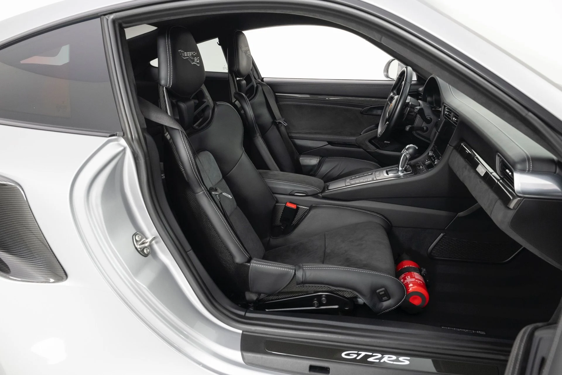 mph027_4183735033_Used_2018_Porsche_911_GT_2_RS_1748385099_fbbff3b935
