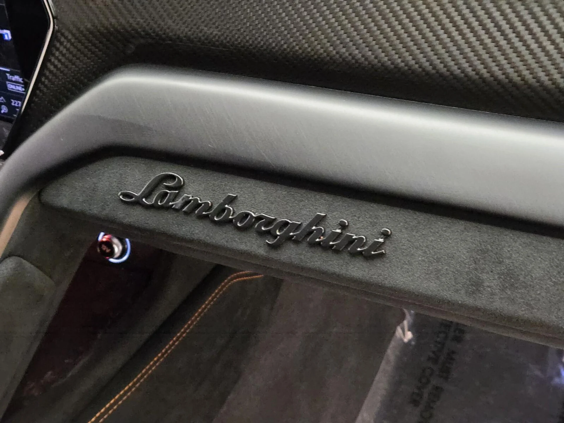 mph027_4186145588_Used_2023_Lamborghini_Urus_Performante_1777095819_d2f8266d3a