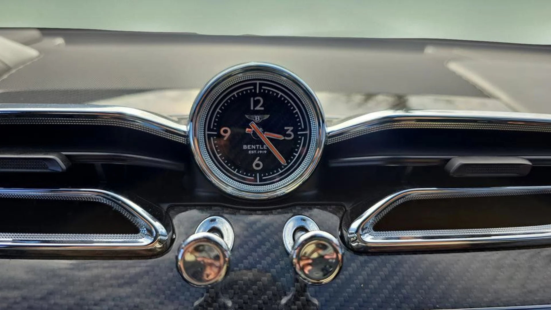 mph027_4186790833_64f655f0af5742169180194c89f7a51a_f982081d63