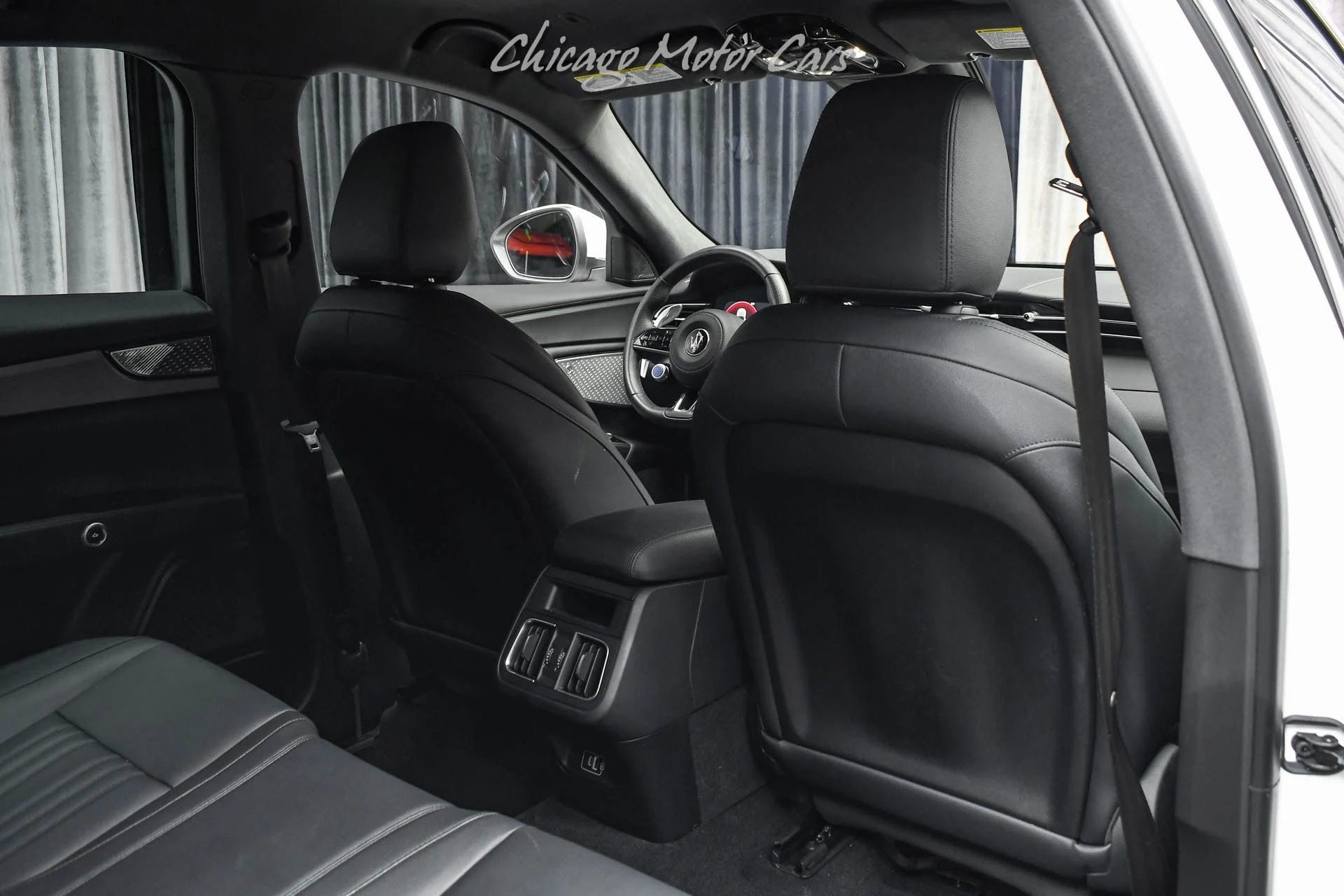 mph027_4191889824_13156_p28_l_8e39cfe1a7