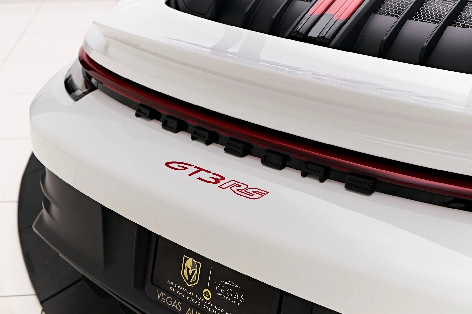 mph027_4196831265_Used_2024_Porsche_911_GT_3_RS_1754680271_d889ba3343