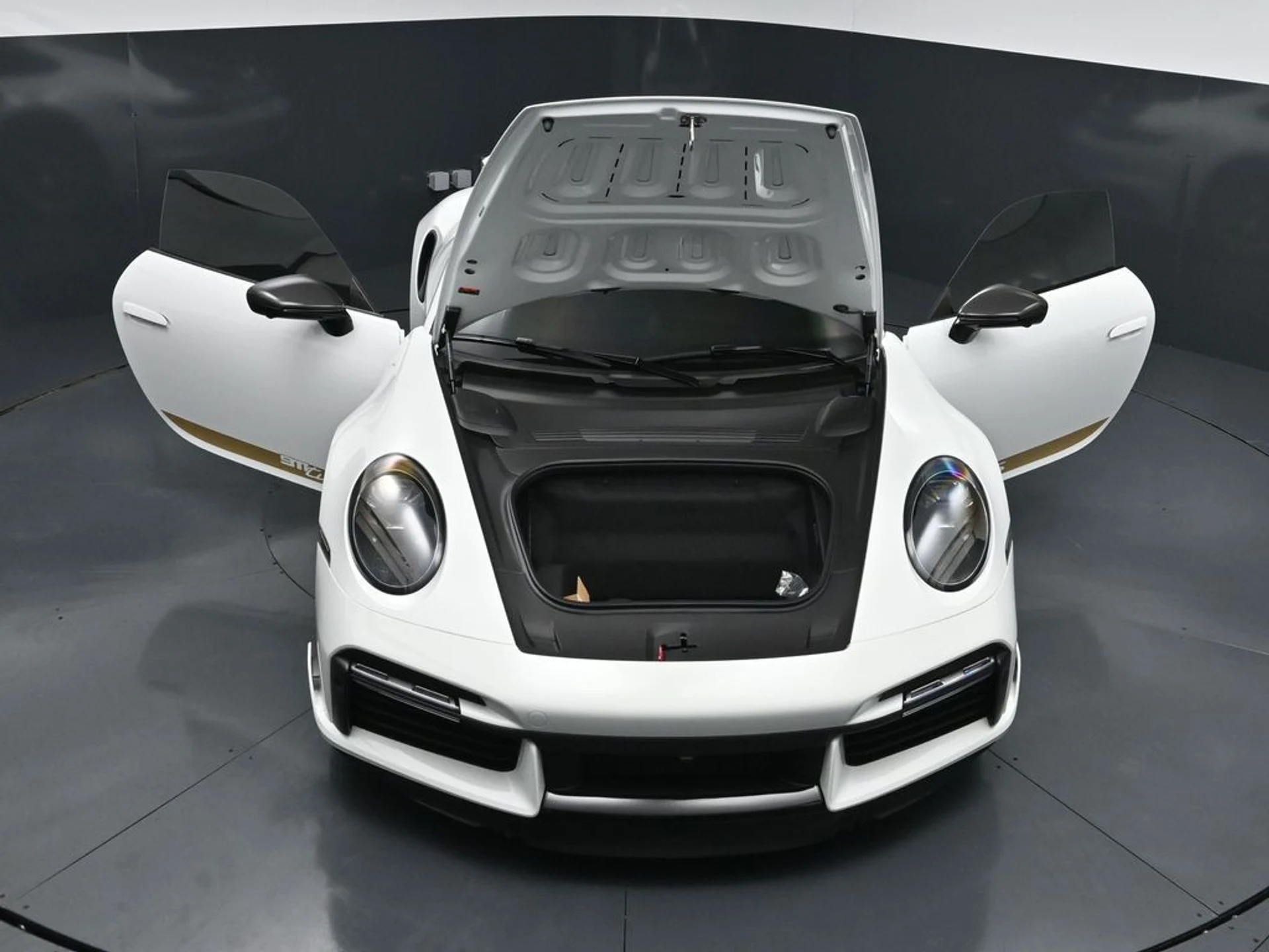 mph027_4199257382_caec9d622f92f4c052eca1f4522bd955x_648ebb7829