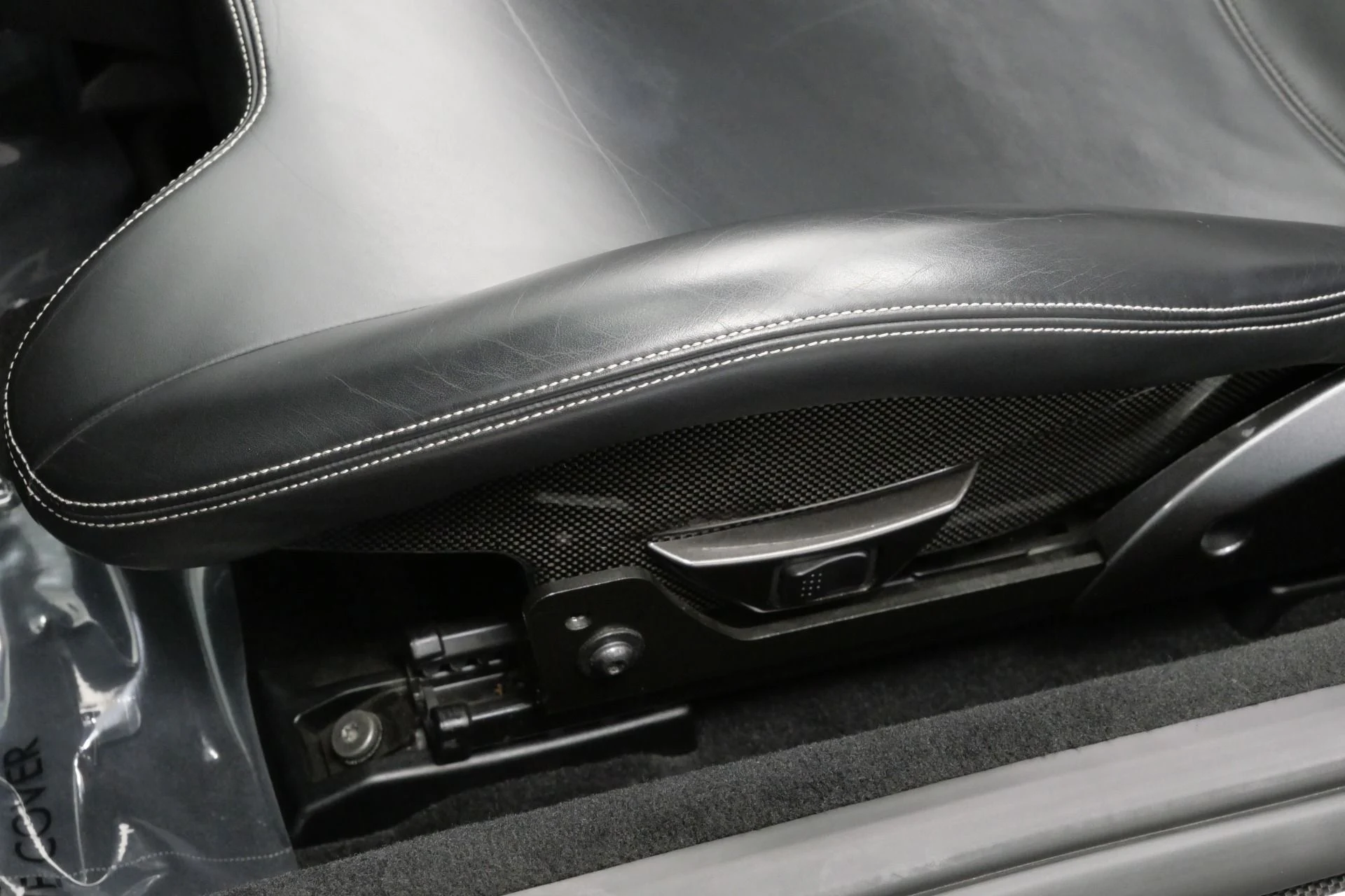 mph027_4204502518_Used_2011_Ferrari_California_Rare_Two_Tone_Paint_Rare_Carbon_Fiber_Bucket_Seats_Low_Miles_1788365594_61b1a9a370