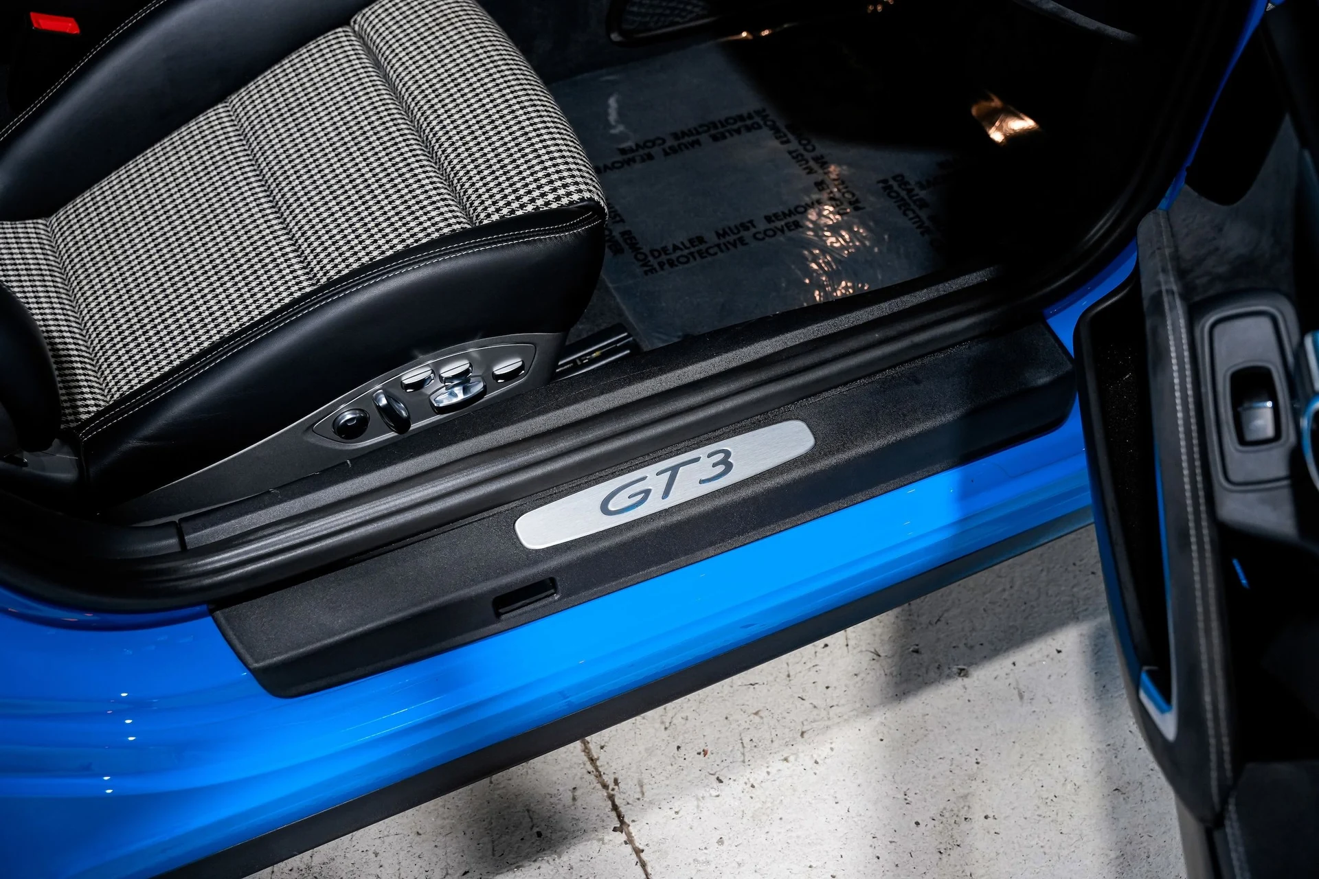 mph027_4204646852_4dbd6dbe30e2f5cf5c97ac391309efb3x_97cd9456ef