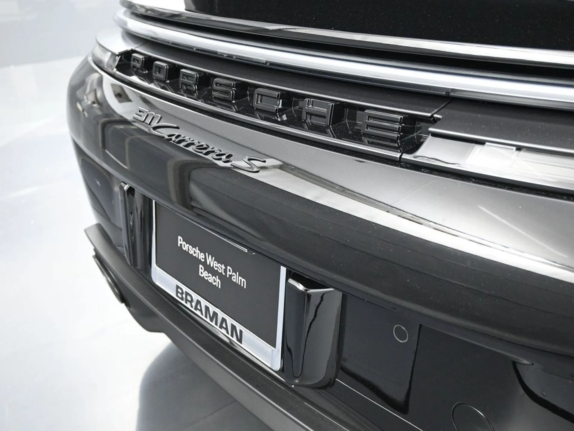 mph027_4211086573_5a0f19da6e172f4379767c9f4cc6a711_e27b11a76b