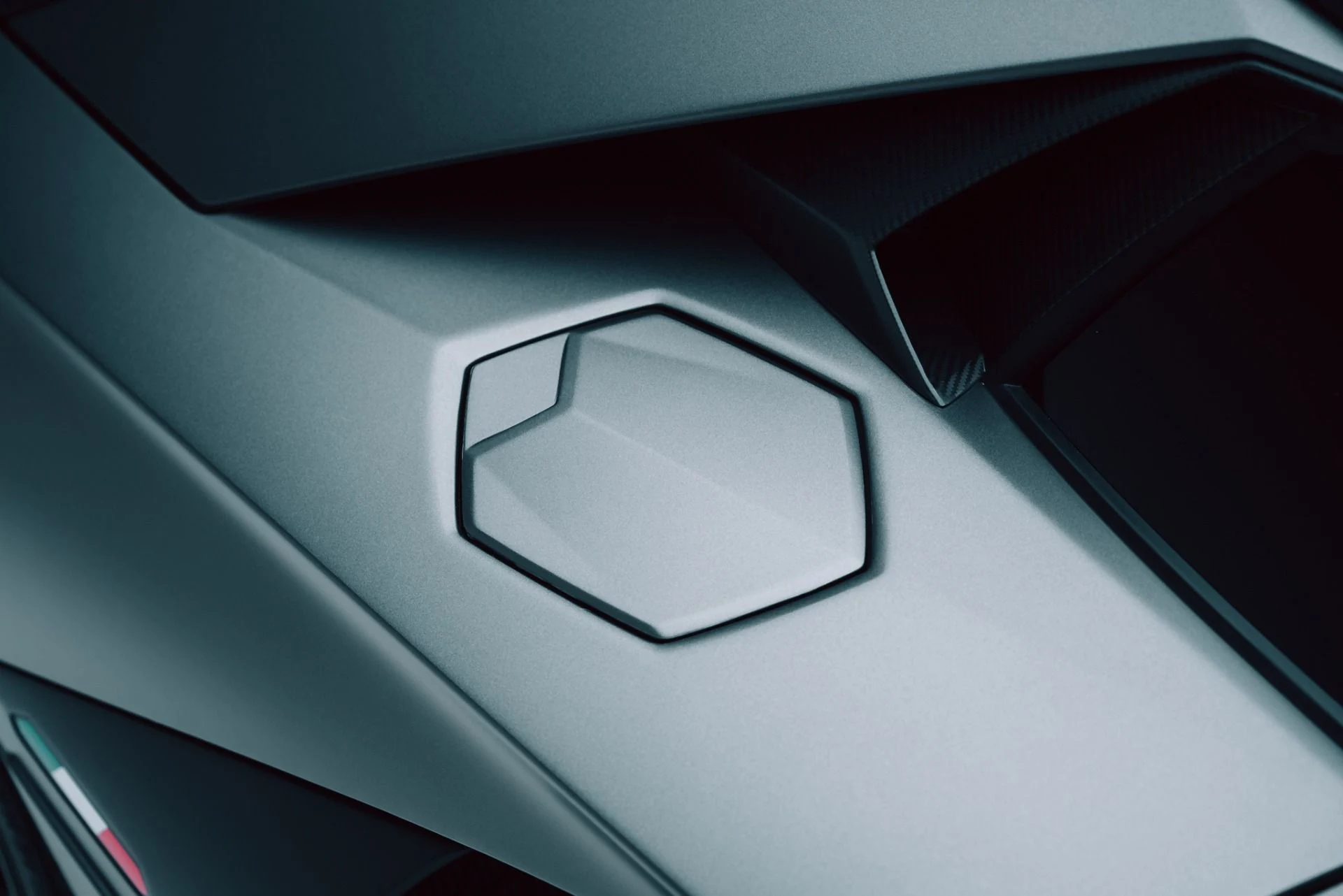 mph027_4226334171_Used_2020_Lamborghini_Aventador_LP_770_4_SVJ_1762455595_ef7f84862a