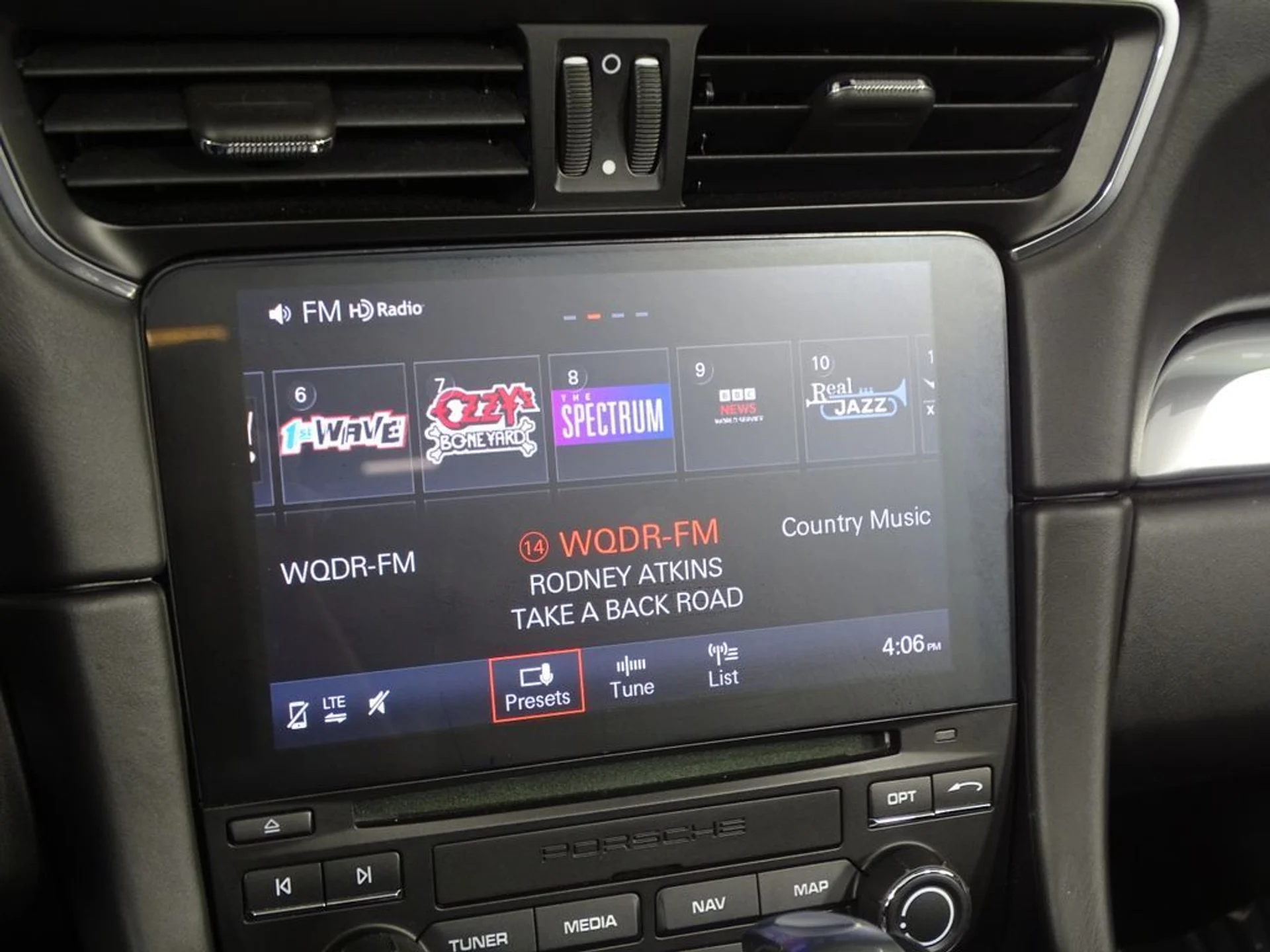 mph027_4231386893_d71d0faa81acc7df129442b519a9d1dax_5ac33059d0