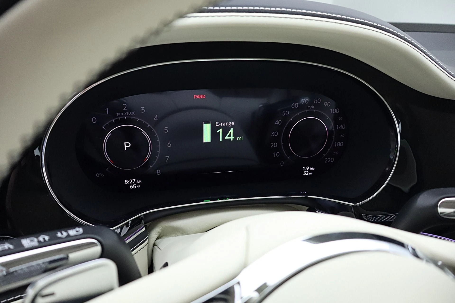 mph027_4233684475_New_2026_BENTLEY_Flying_Spur_Azure_V8_15e725ae13